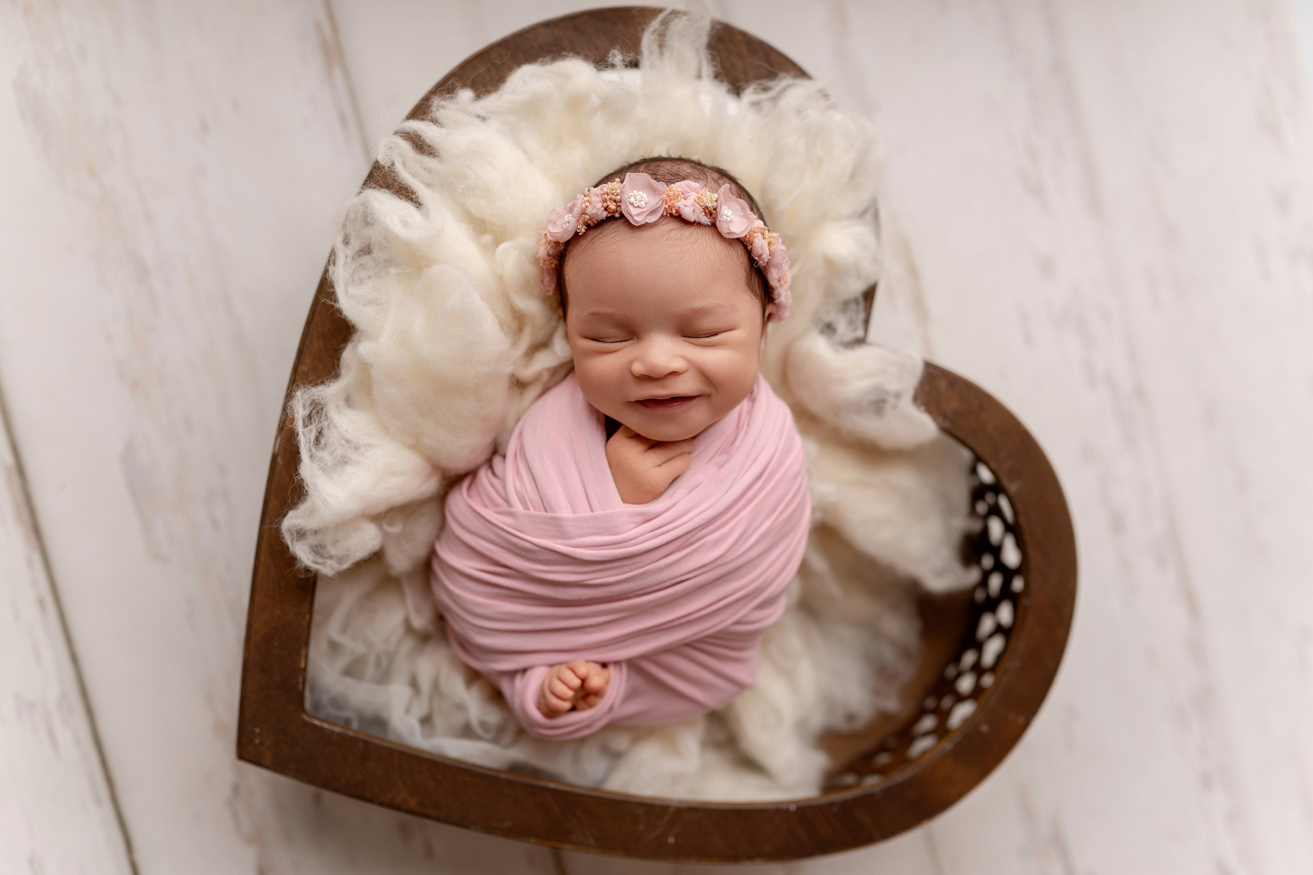 Esu Aleksandra naujagimių ir kudikių fotografė iš Vilniaus