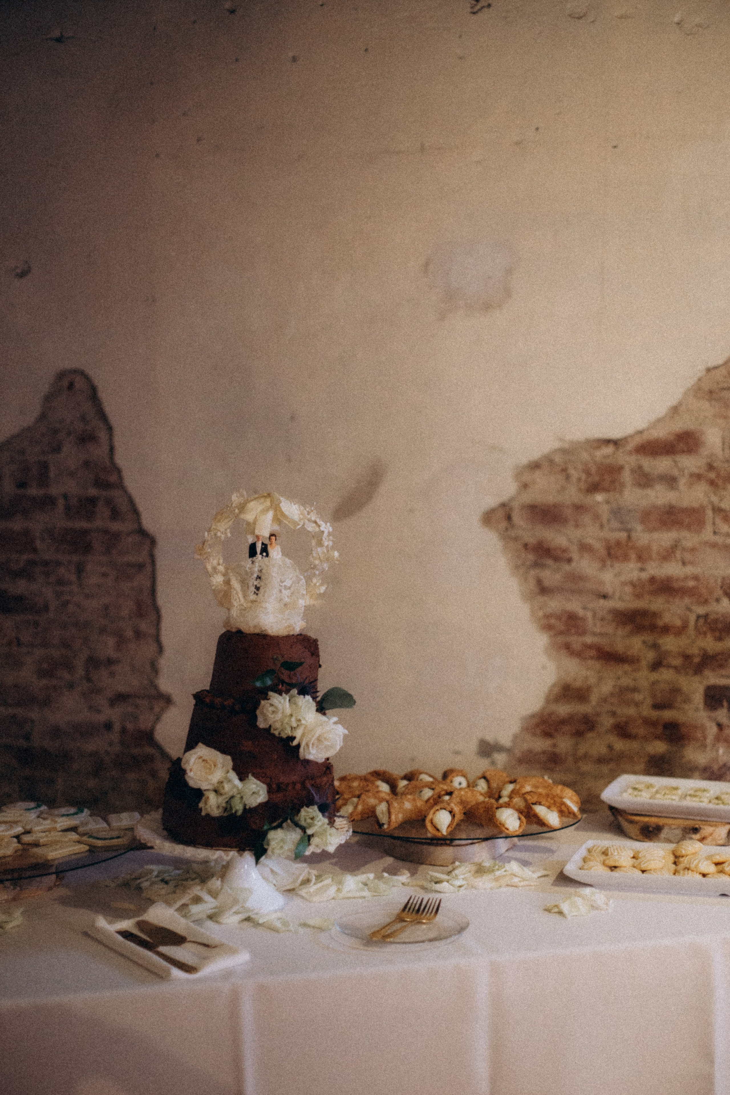 Nicholas & McKenzie (OH). CAPTURED BY SHANKS PHOTOGRAPHY