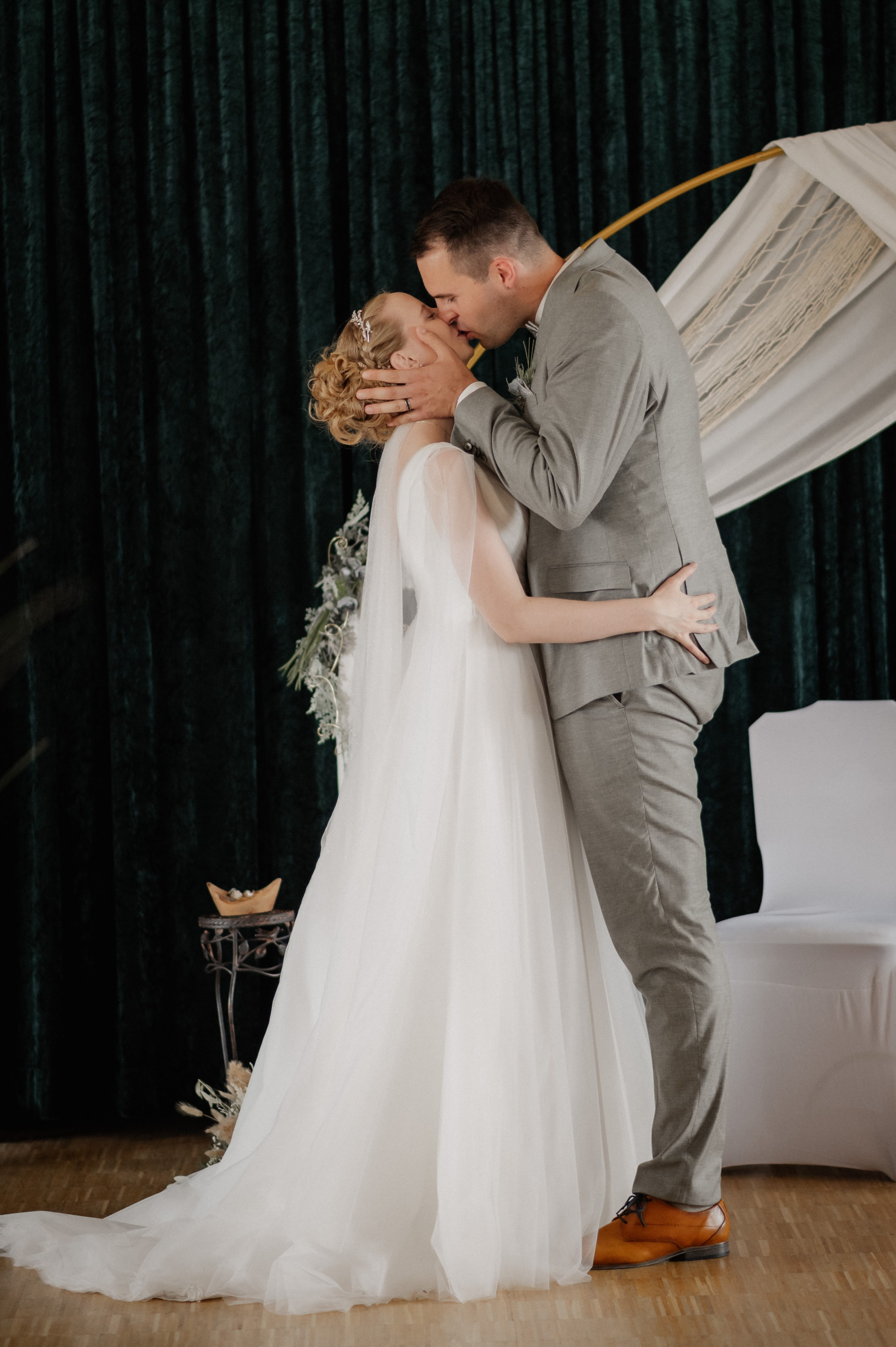 HOCHZEIT MIT MEERSFLAIR IN FRANKEN. Фотограф в Нюрнберге Ирина Менерт из Ансбаха