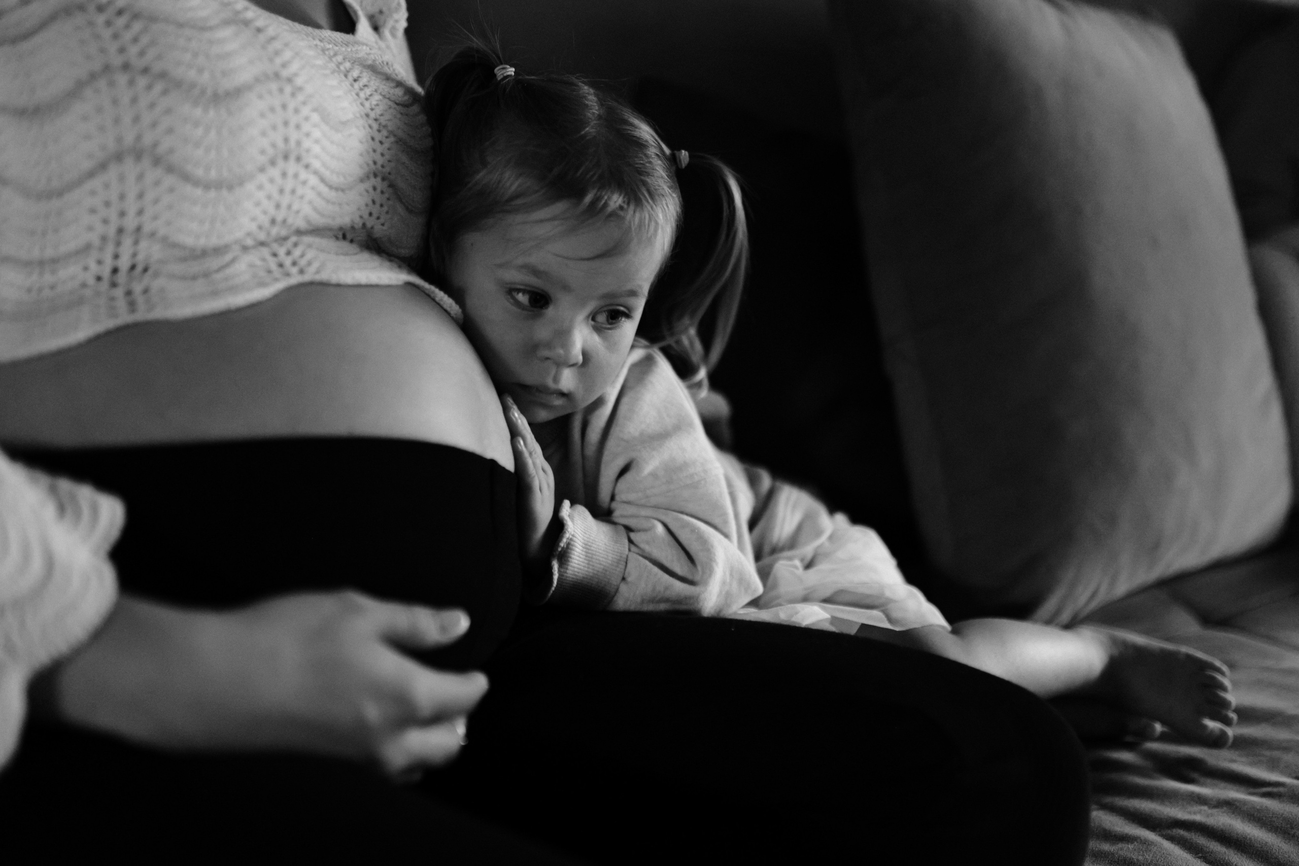 A espera da Iris parte 1. Fotografa documental de familia e nascimento em Florianópolis SC Daria Ermolaev