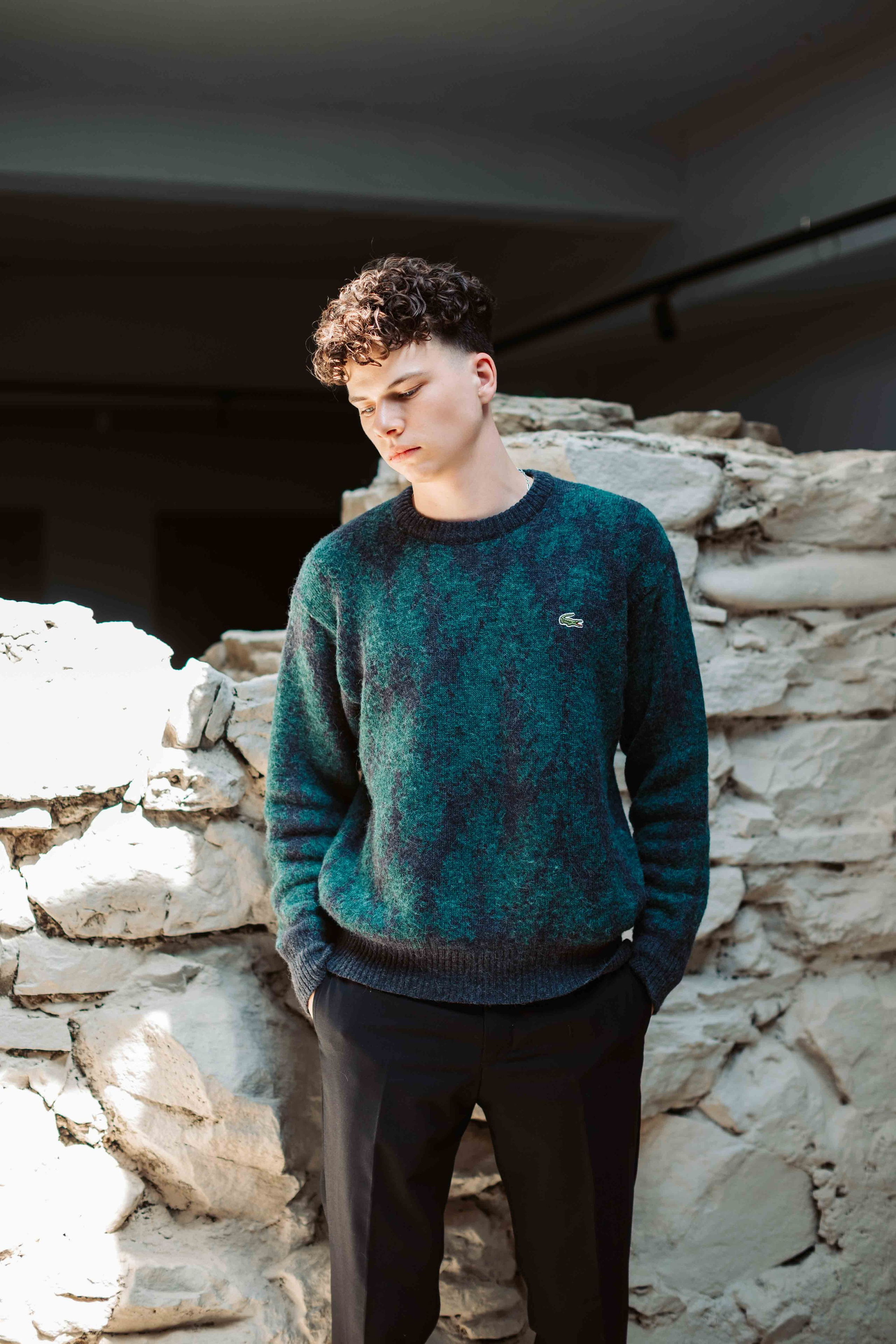 12F — Pedagogic. Contrast Studio