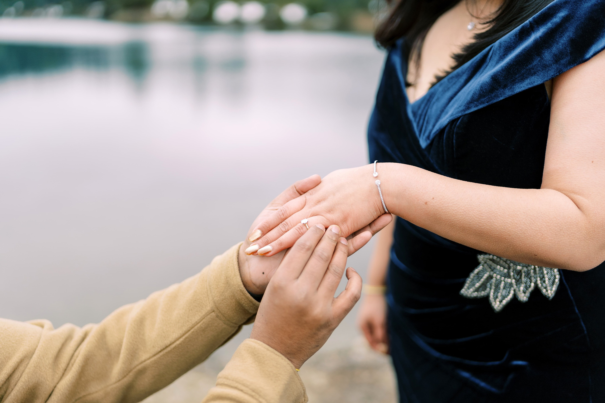 Engagement photoshoot. Date & TJ. Gold Creek Pond. December 2024. EVAN ARISTOV WEDDING PHOTOGRAPHY — Seattle Wedding Photographer