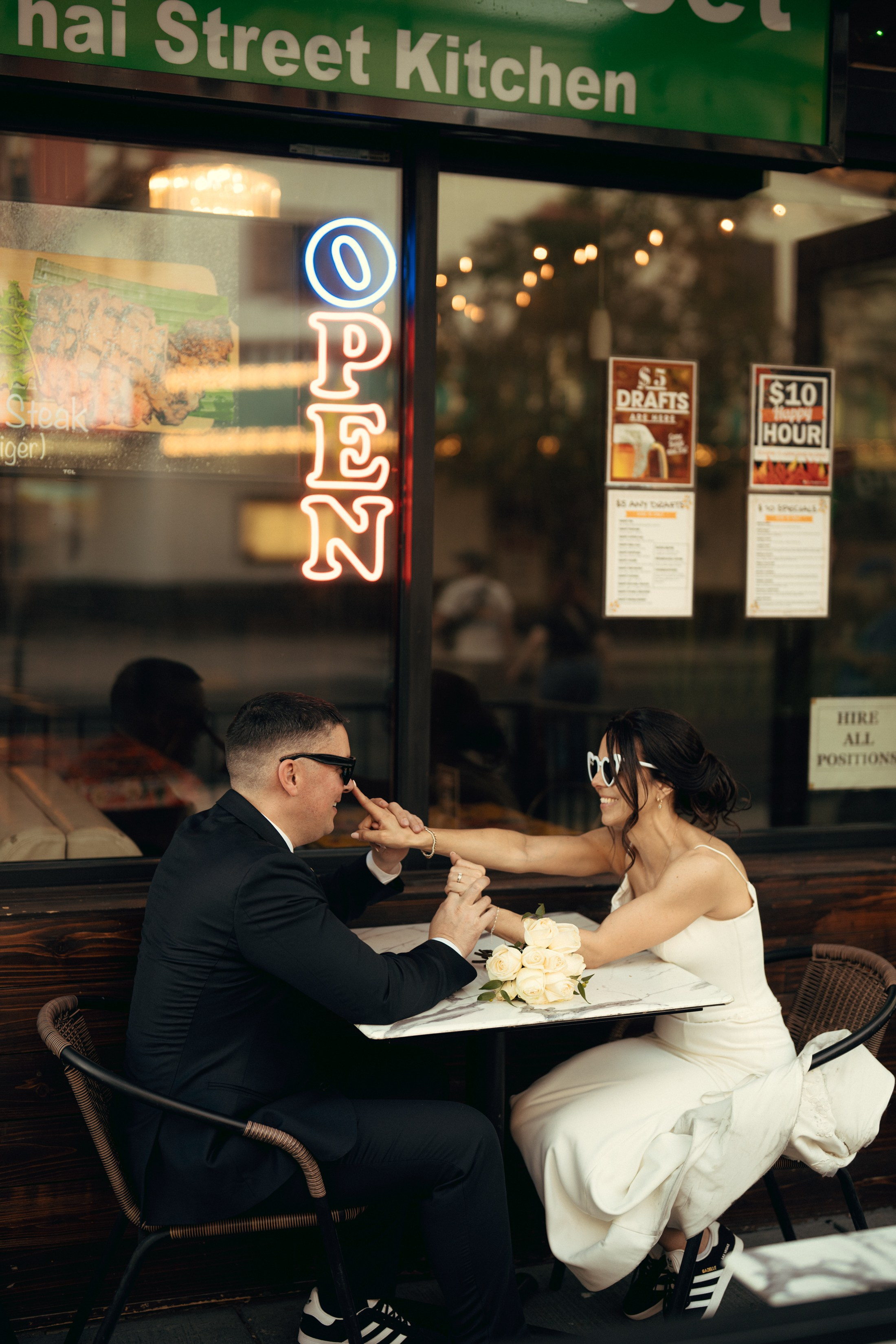 Lara&Dan. Wedding & elopement photographer Viktoriya Kravtsov. Las Vegas