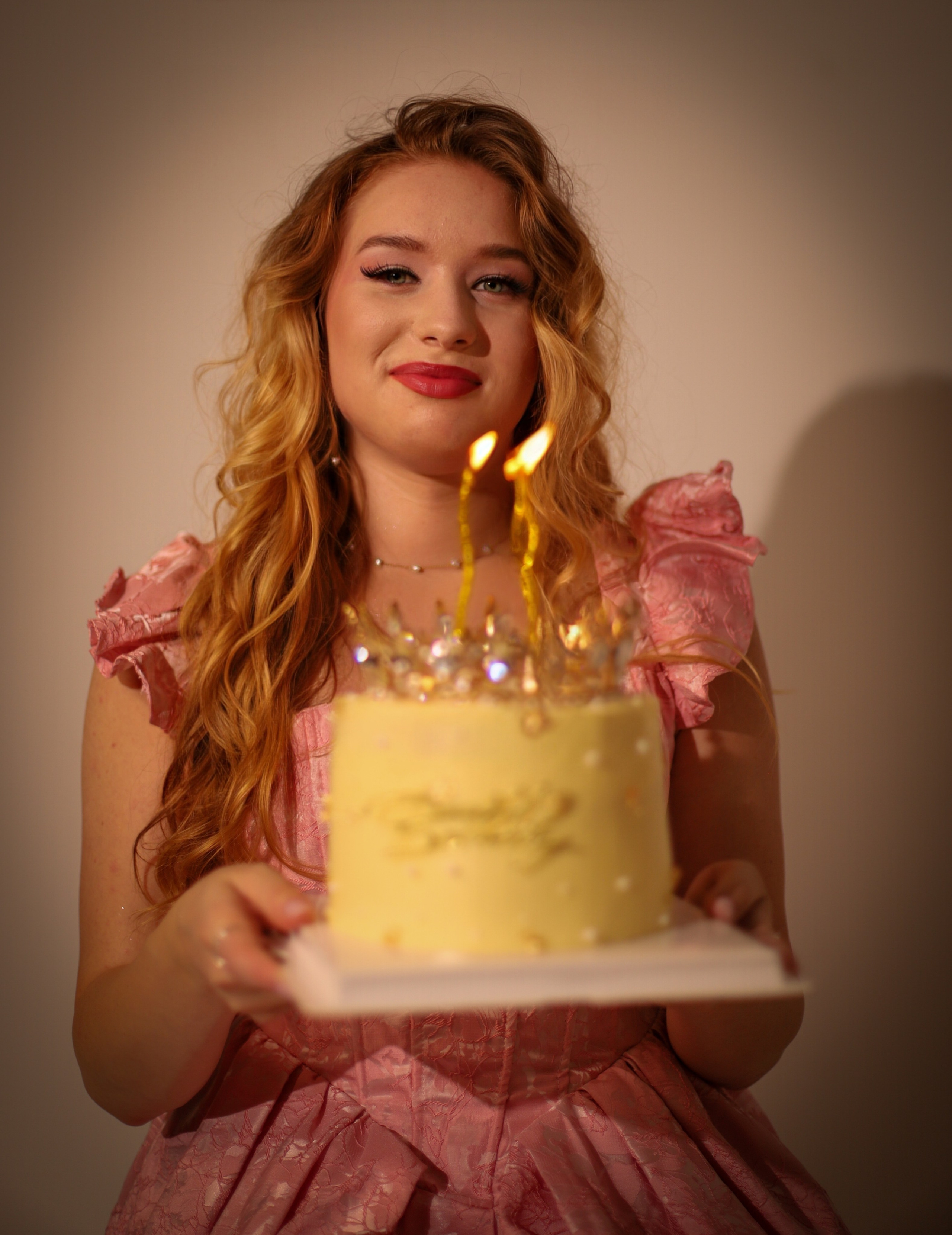 Ivanna. VALERIIA VIUNOVA individual shooting\love story\event\brand