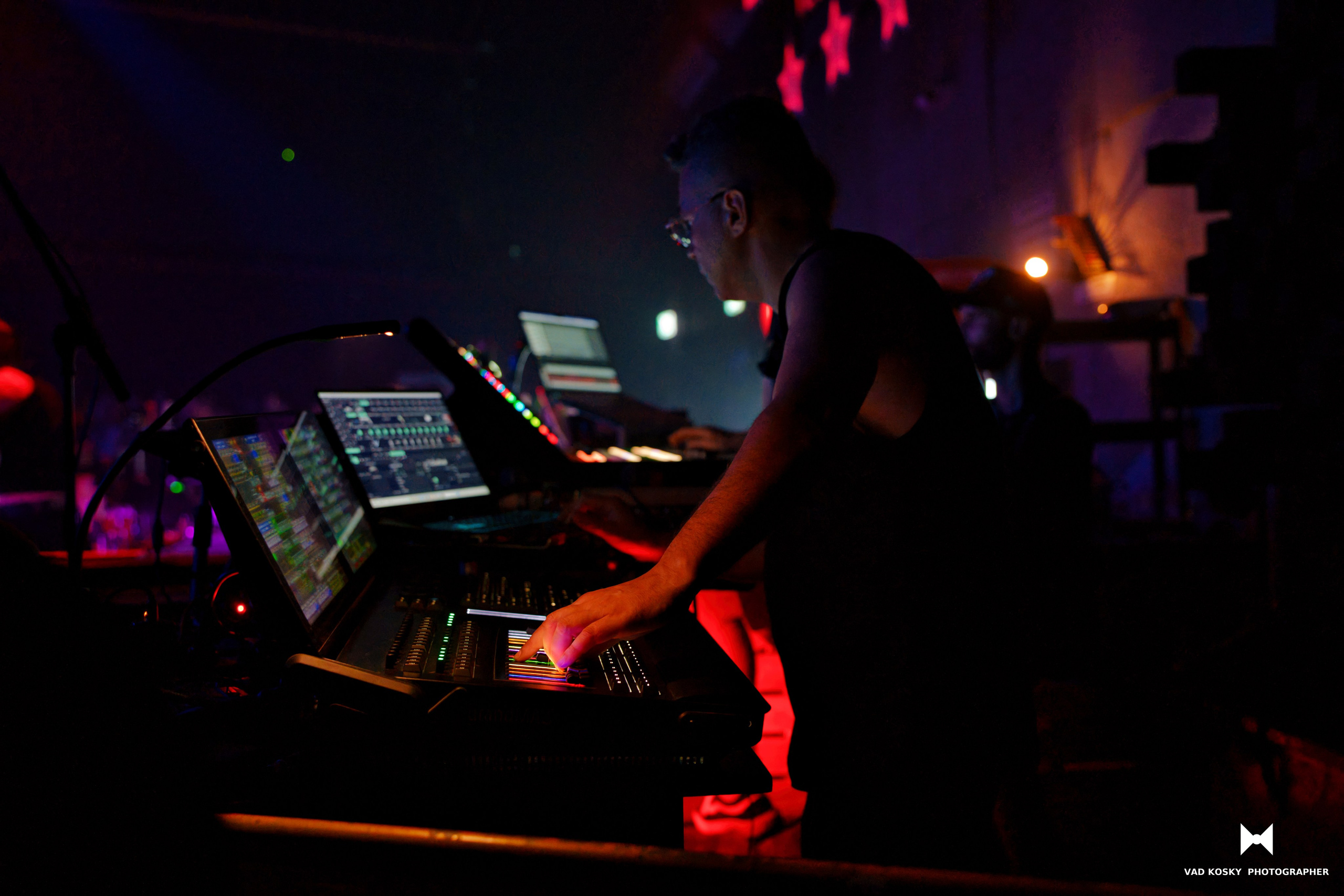 Walkways 11.07.26 New generation 3 (Gagarin TLV). Vad Kosky Photographer
