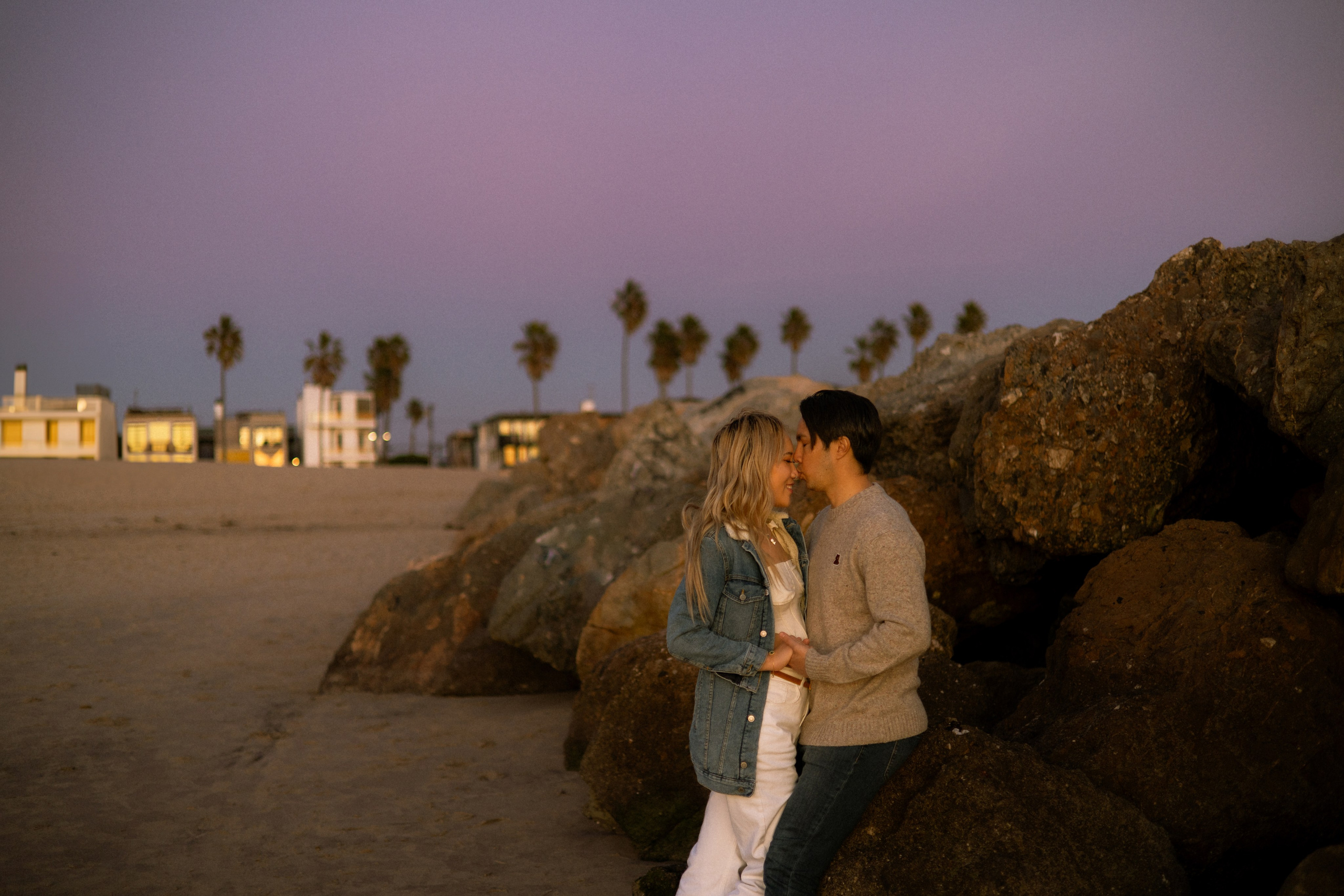 Becca&Brandon | Venice Beach. Photographer in Los Angeles. Julia Ishmuratova