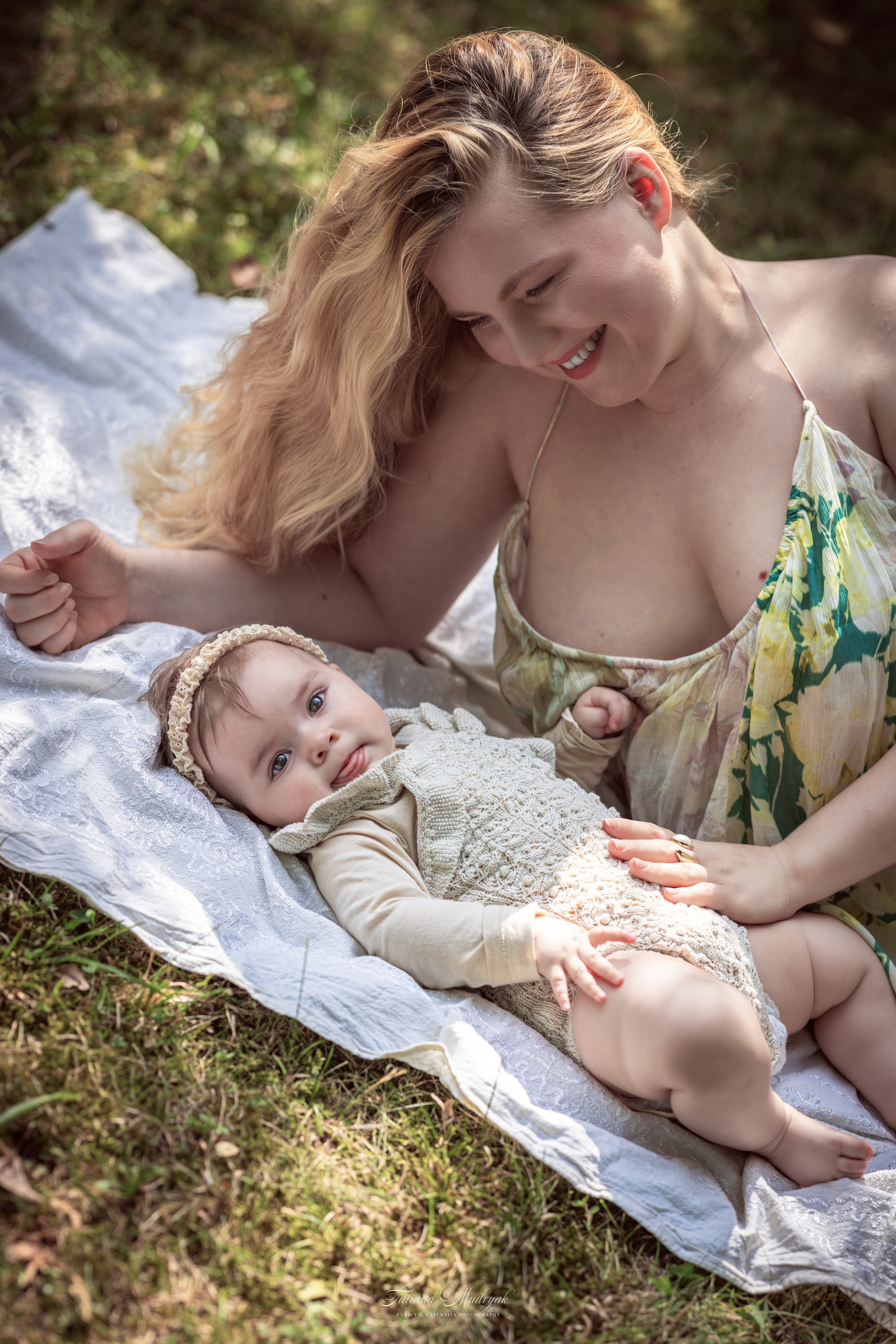 Natural Newborn Photography. Family & Maternity Photographer in Dresden Tatiana Mudryak