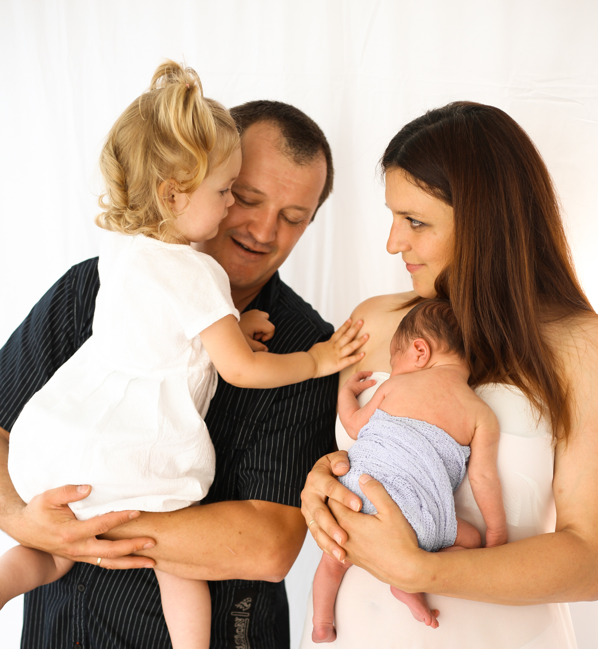 Alexandr (fotografia recien nacido). Фотограф в Матаро, Барселона. Евгения Шихина