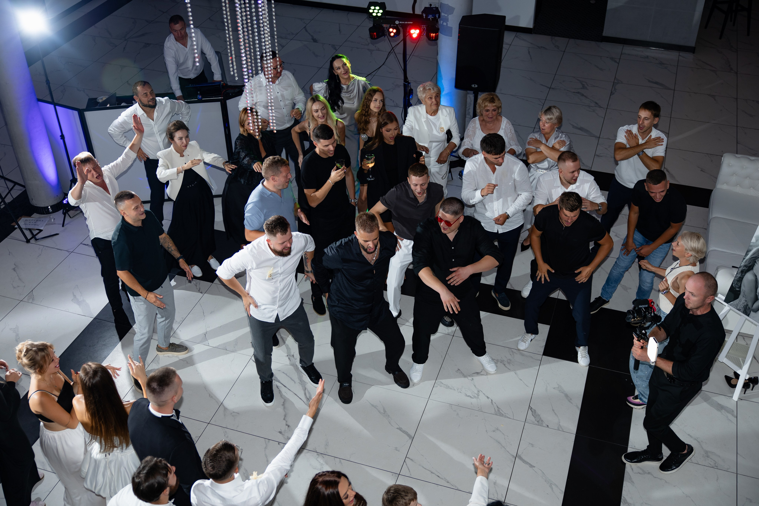 Артур + Анастасія. Весільний, сімейний фотограф Варшава