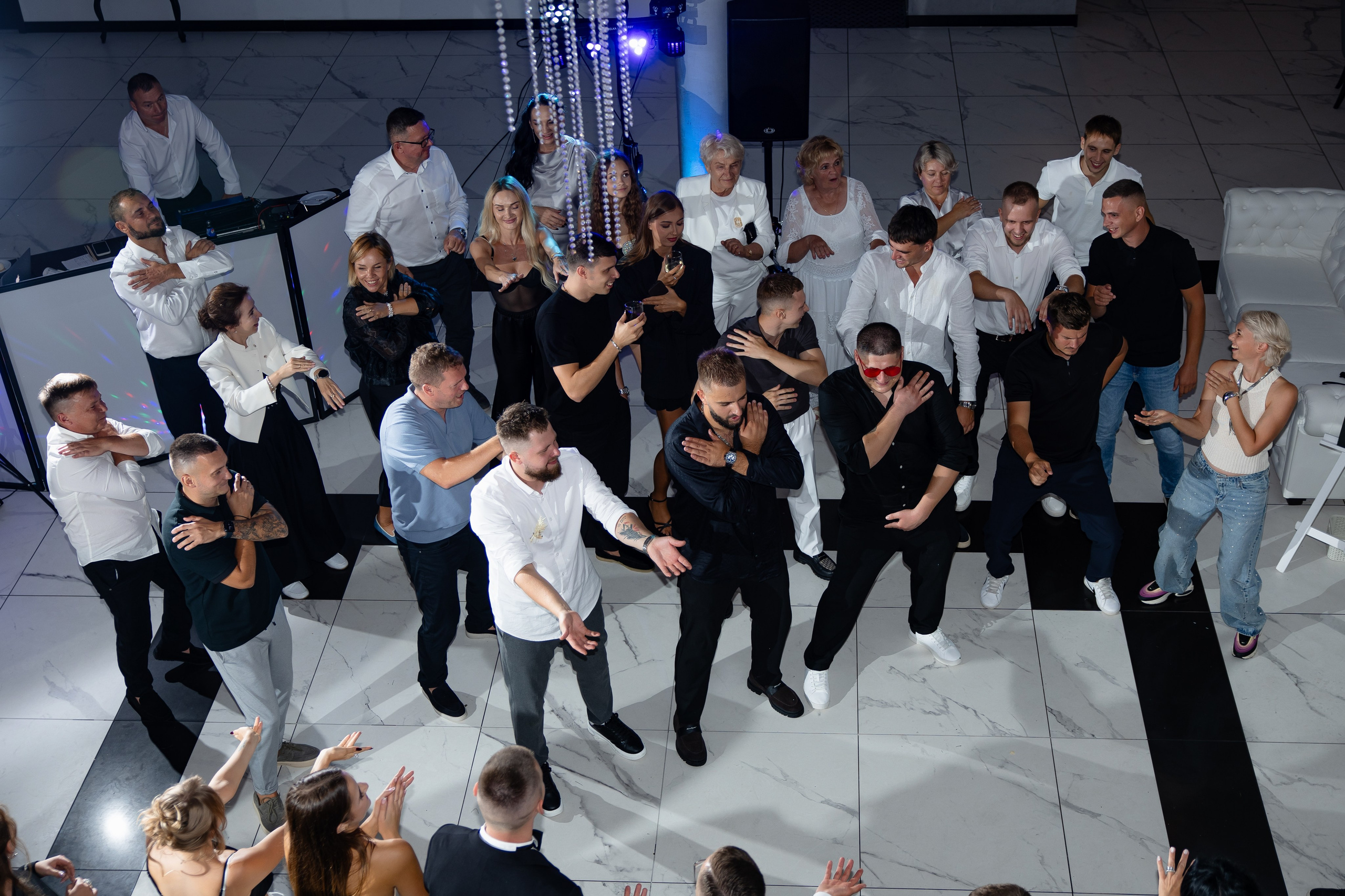 Артур + Анастасія. Весільний, сімейний фотограф Варшава