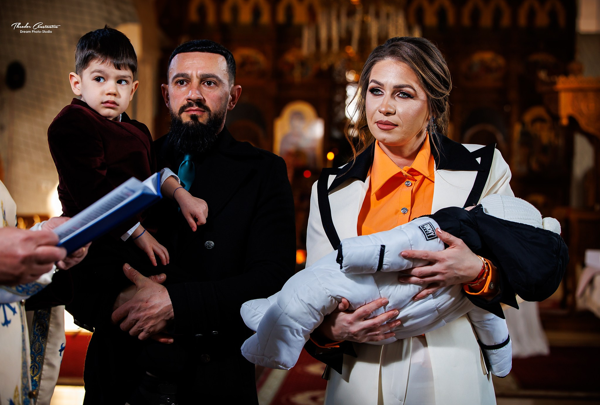 Botez. Dream Studio Galați – ședințe foto profesionale pentru familie, portrete și evenimente