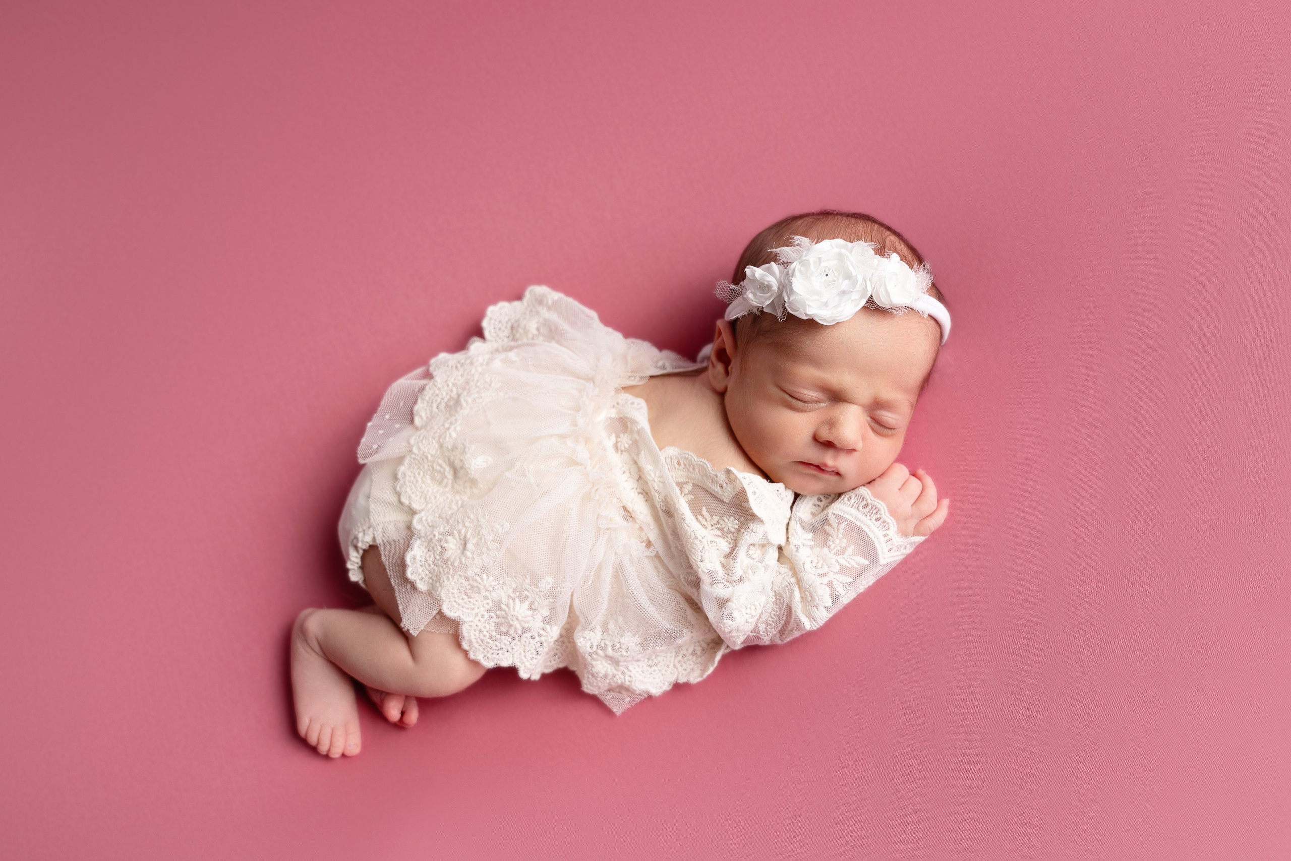 Emma. Neugeborenenfotografin und Retoucher in Augsburg Nastassia Schneider