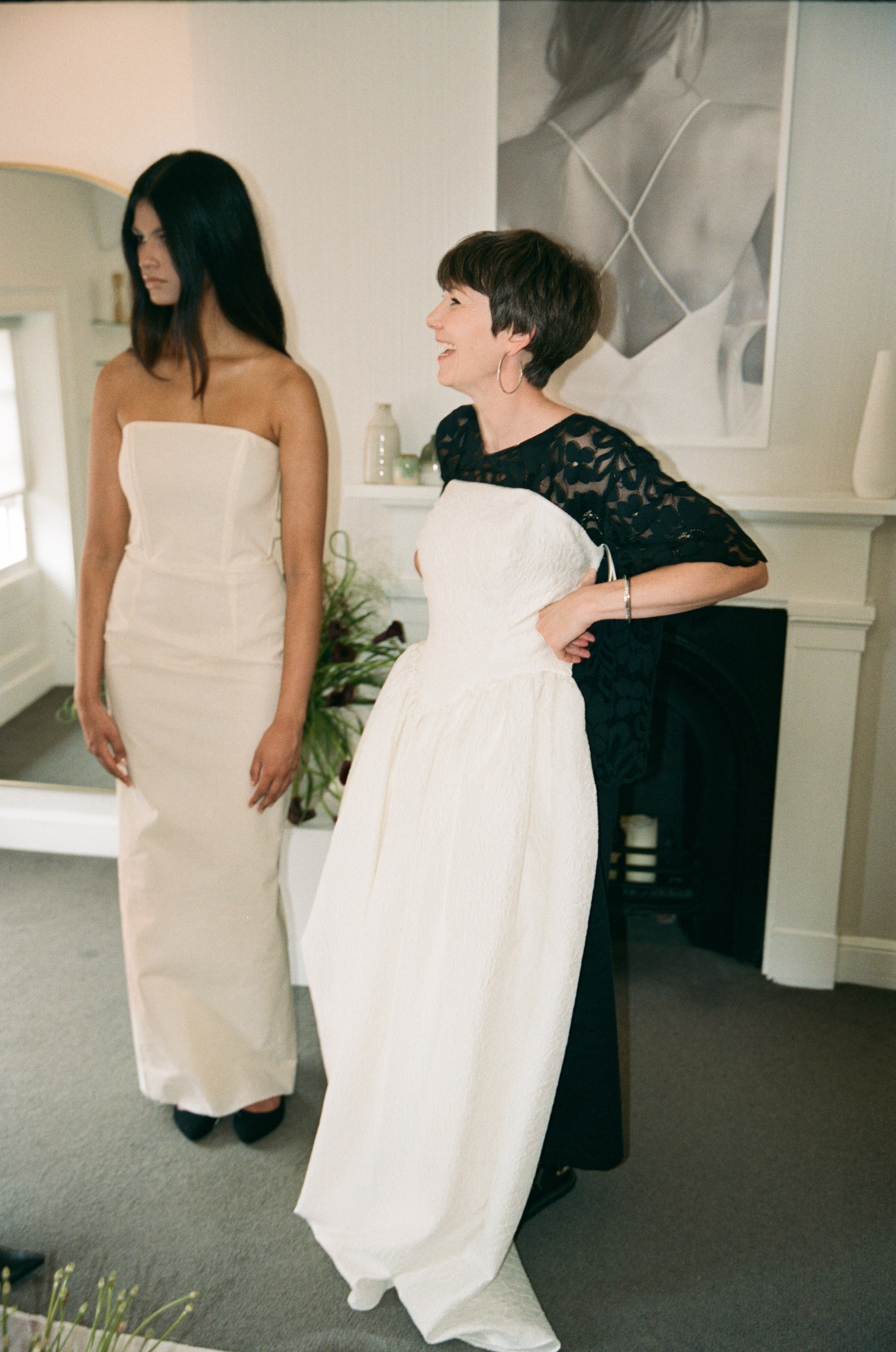 Rolling In Roses ||| 35 mm. Timeless Wedding & Events Photography. Based in London, working across Europe