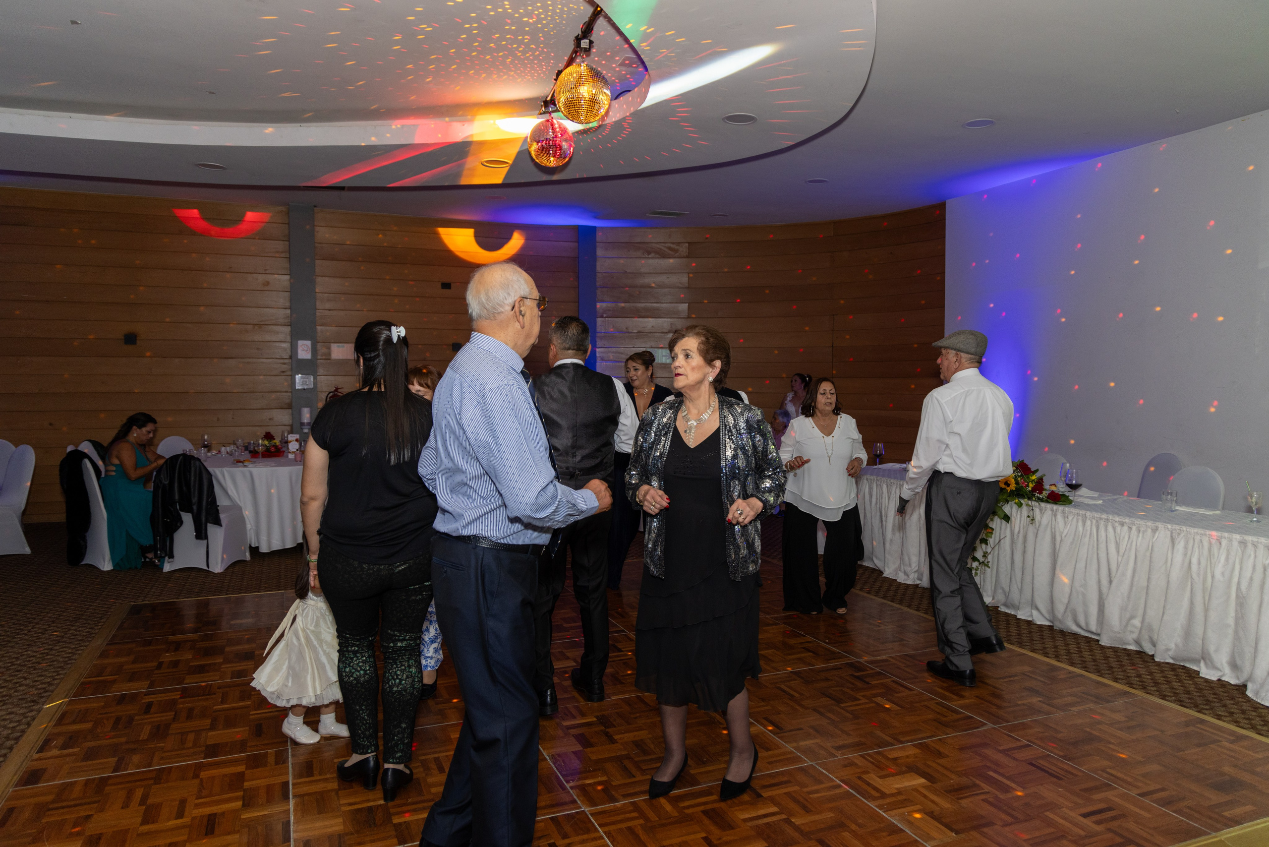 Silvia y Jorge. Dinka & Emilio - El arte de preservar lo que no se repite