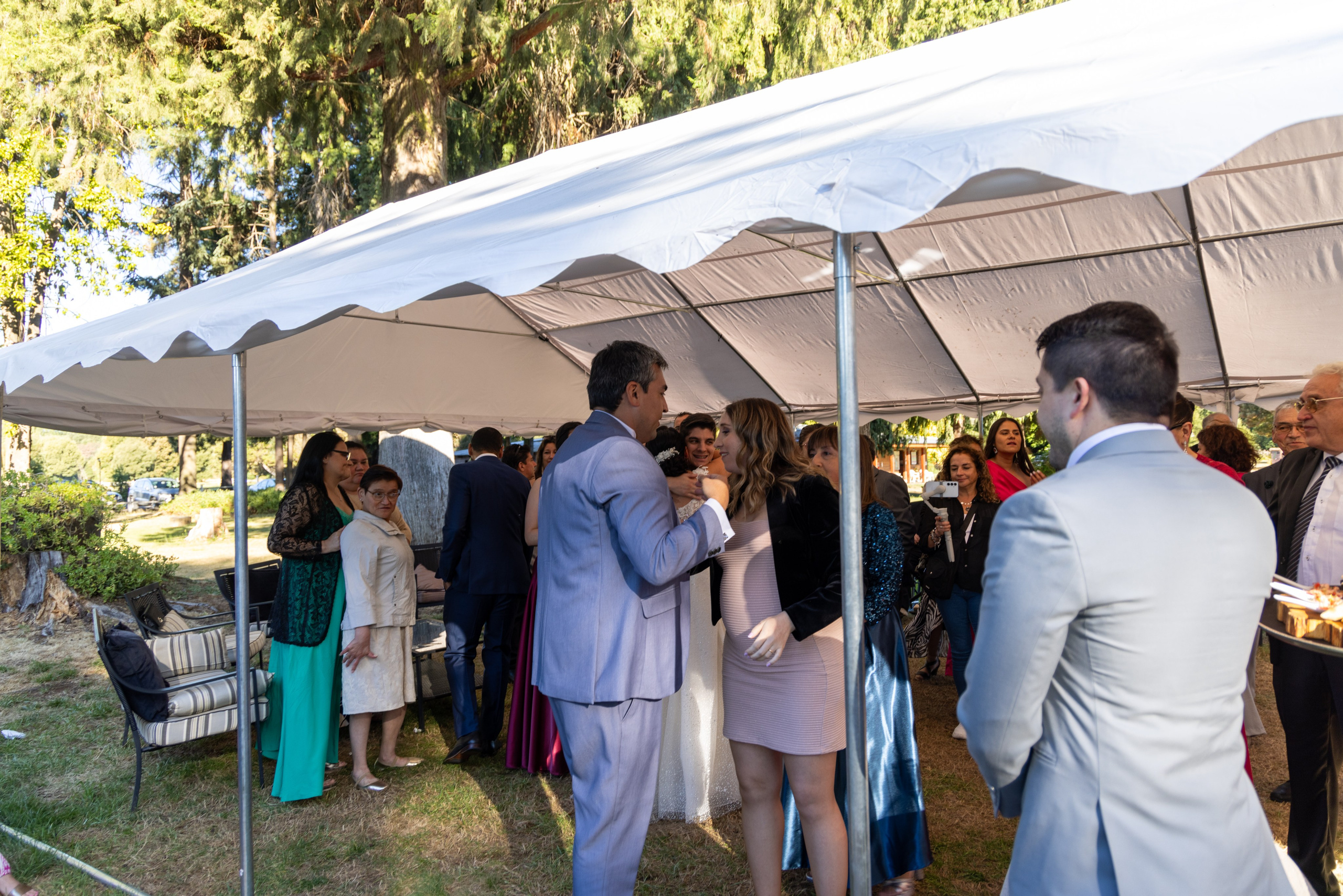 Katherin y Daniel. Dinka & Emilio - El arte de preservar lo que no se repite