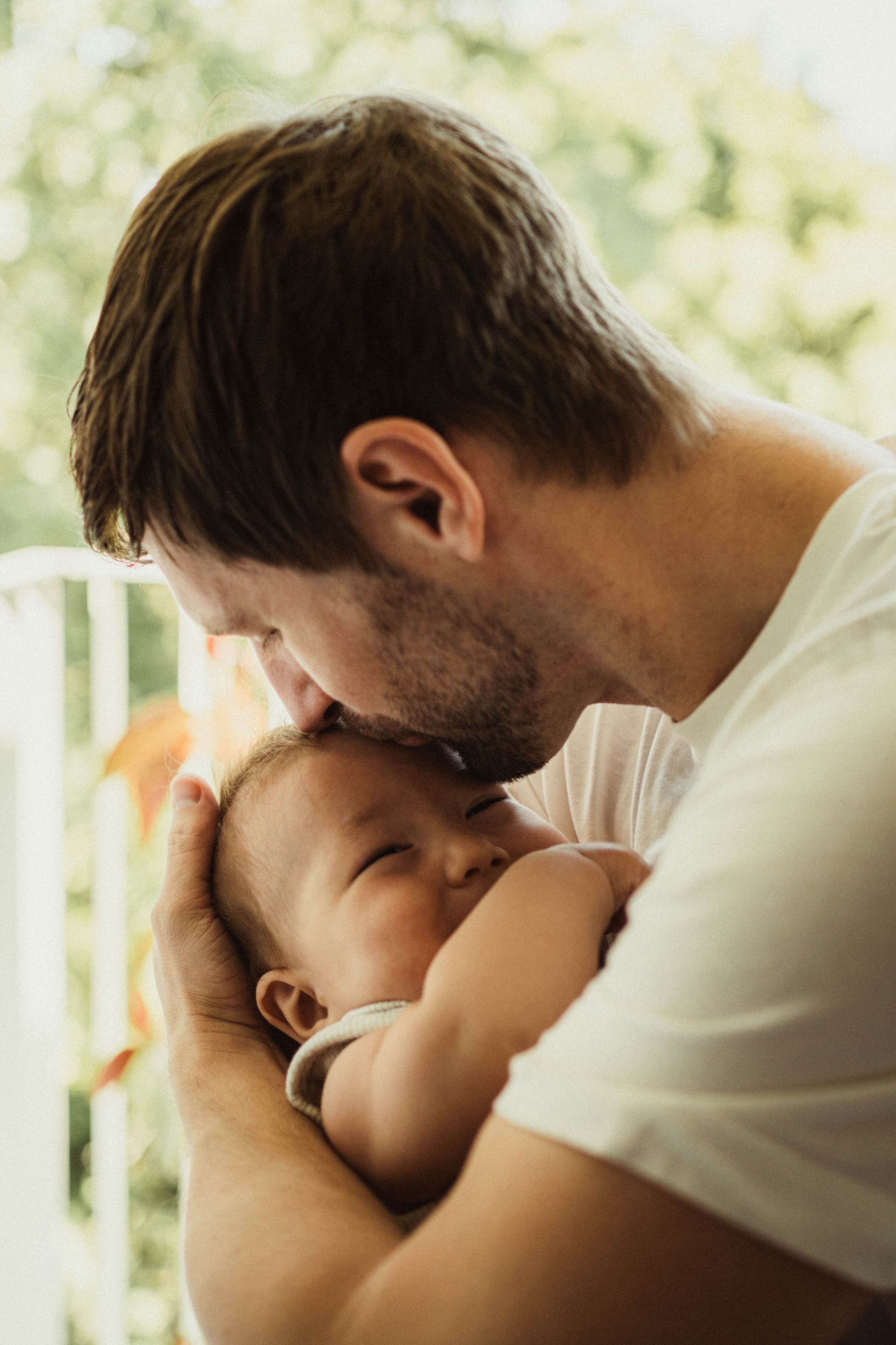 Lifestyle Newborn. Portrait Lifestyle Photographer in Munich — Polina Cherkasova
