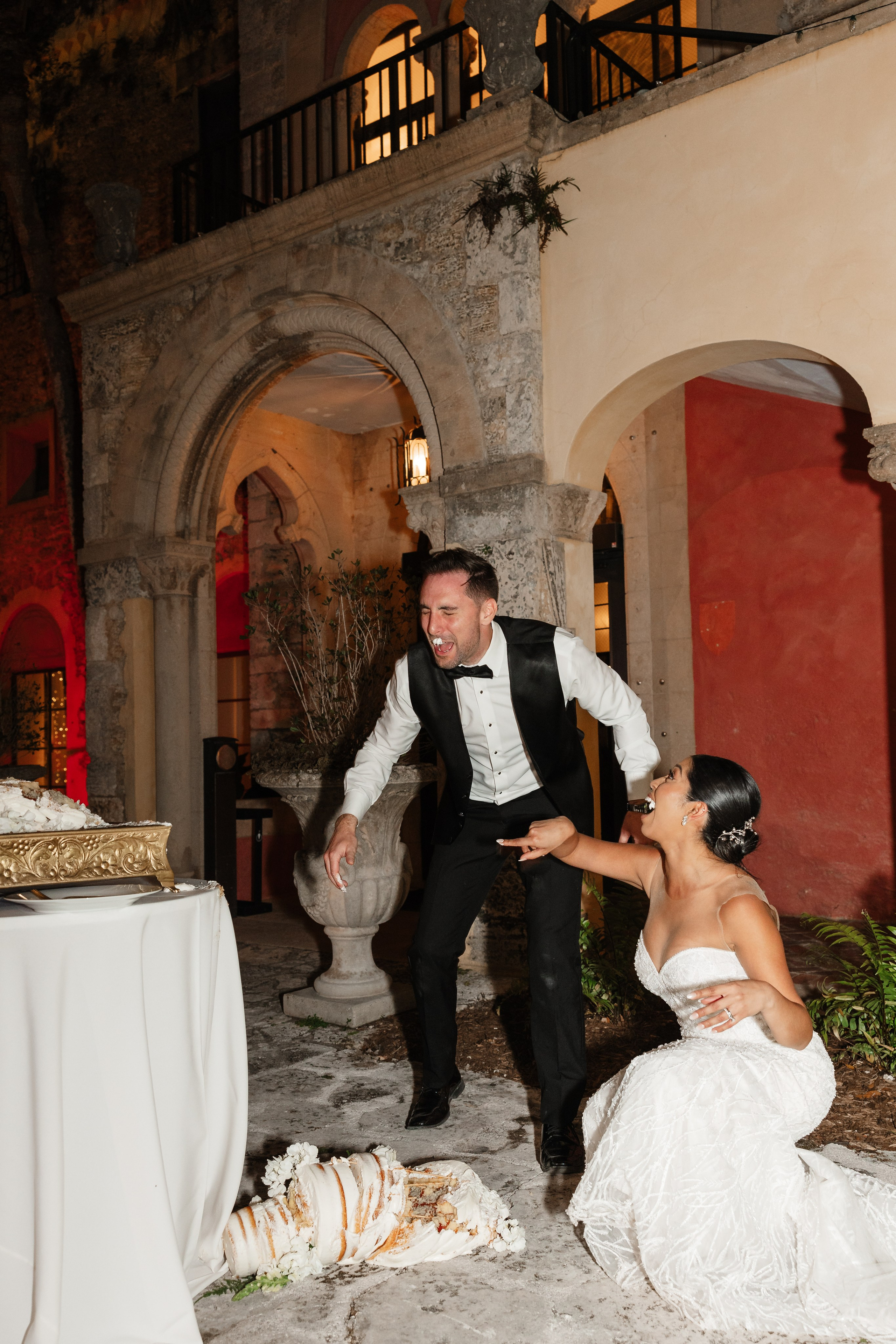 Mariella & Christopher’s Elegant Wedding at Deering Estate. YES I DO PRODUCTION — Wedding photography&videography