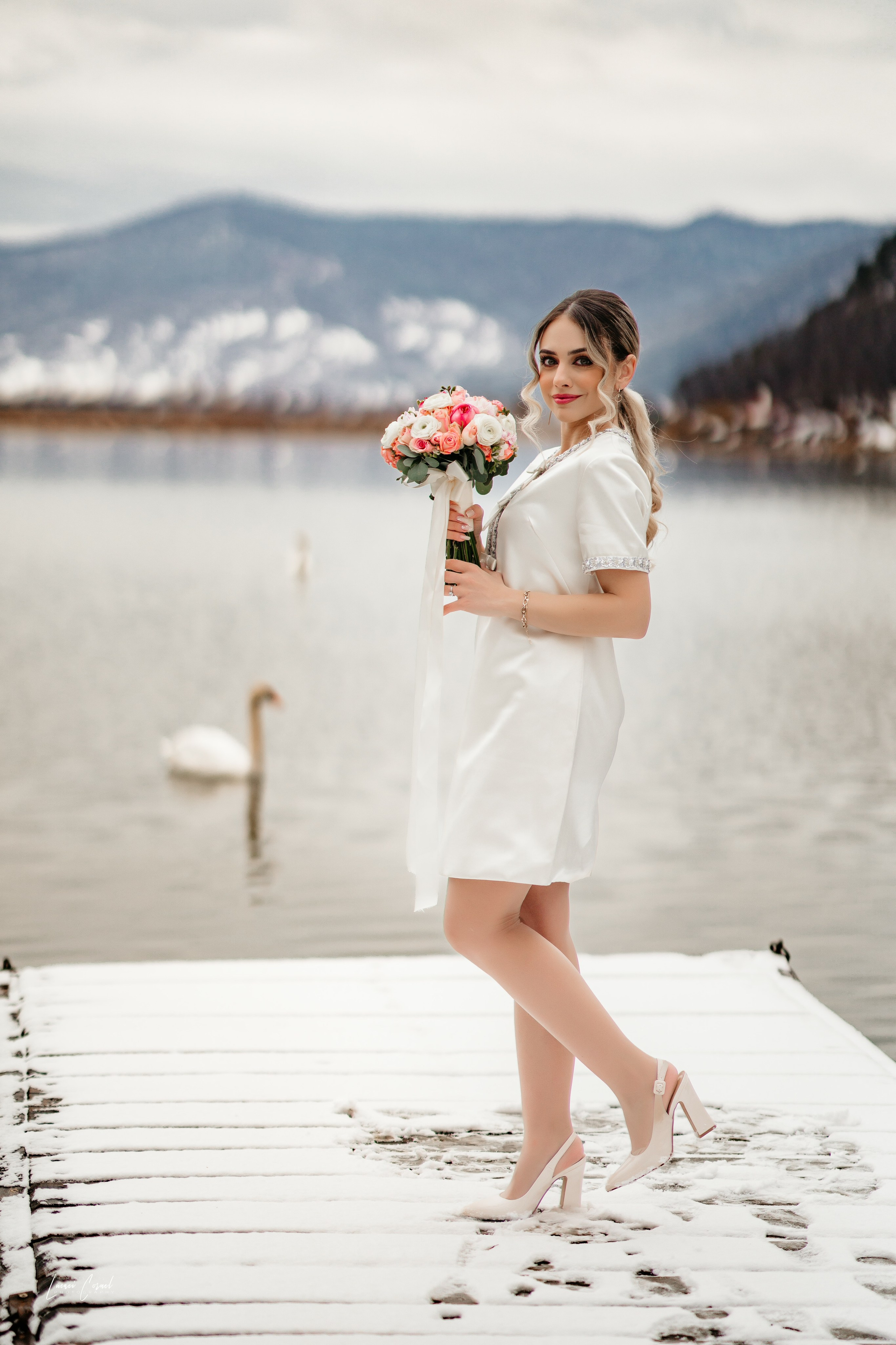 Save The Date – Emoție și anticipare. Fotograf de nuntă, corporate, botezuri, majorate și aniversări Roman, Lucaci Cornel