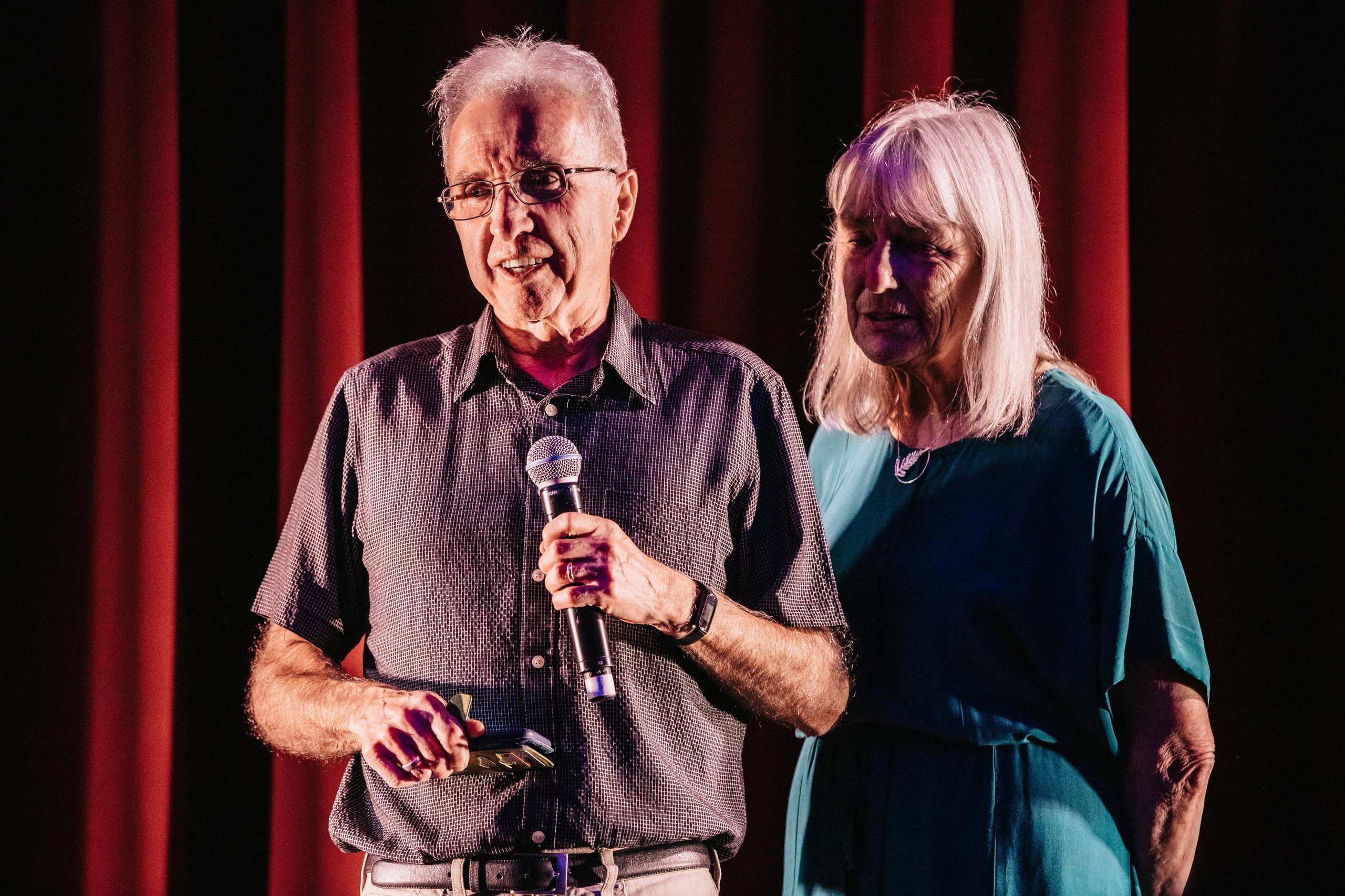 Tom and Sarah. True Story Photography