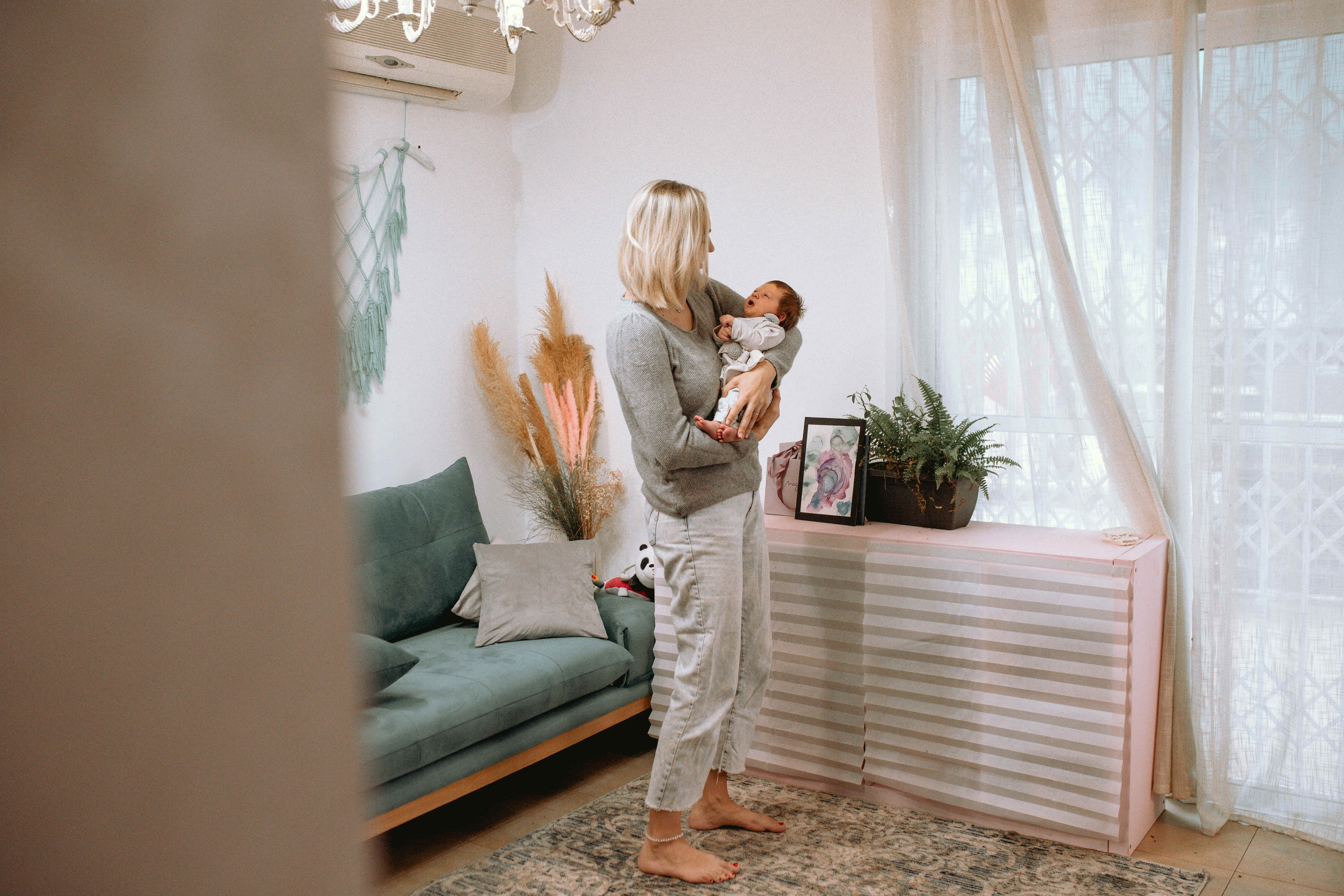 HOME PHOTOSESSION NEWBORN. Https://shi-photo.com/