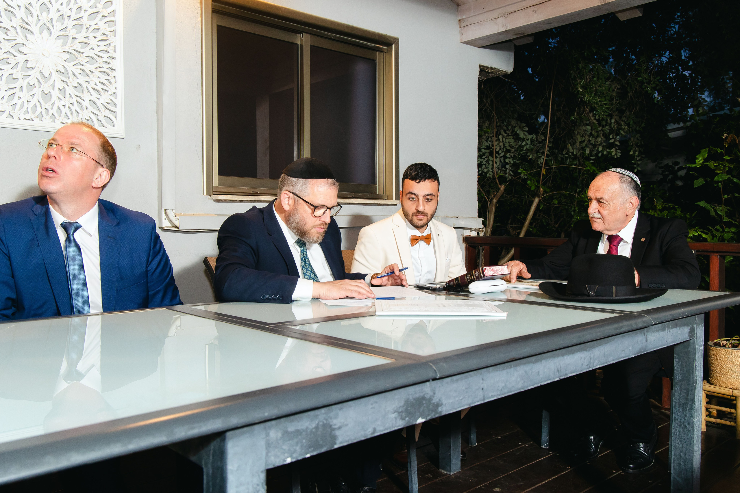 Heart to Heart. Https://shi-photo.com/