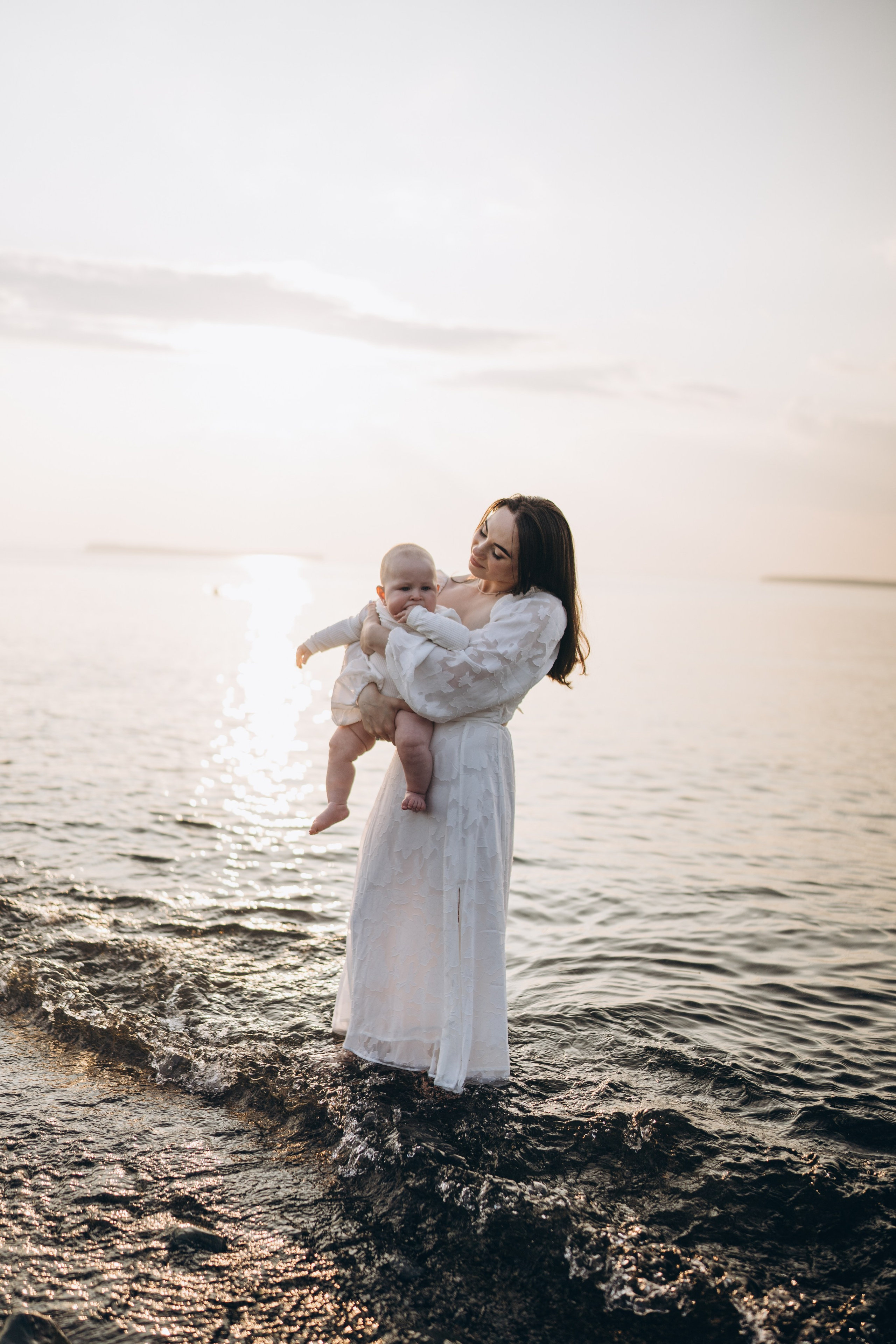 Masha & fam. Calgary Wedding & Lifestyle Photographer — Yevhen Polishchuk