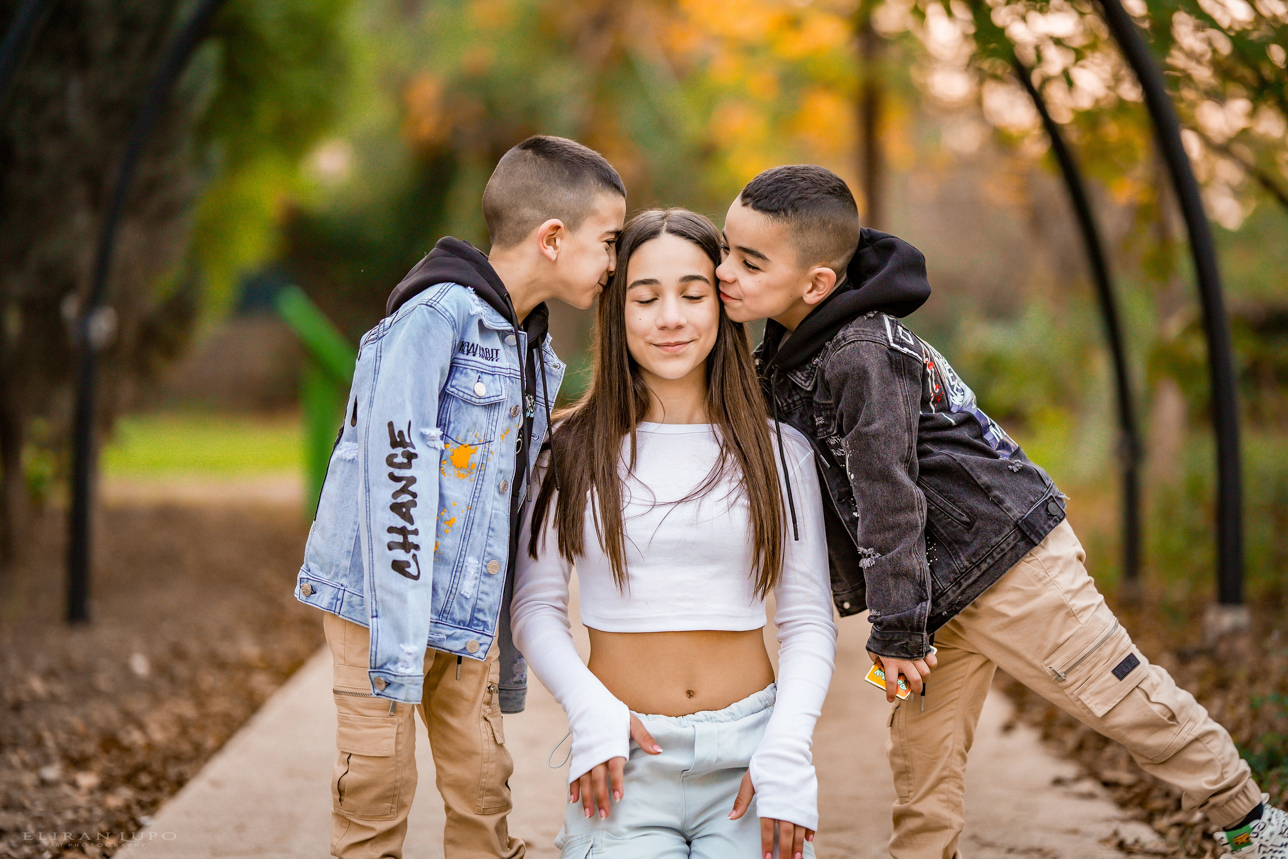 קטלוג בר/בת מצווה. לופו צלמים — צילום חתונות ואירועים