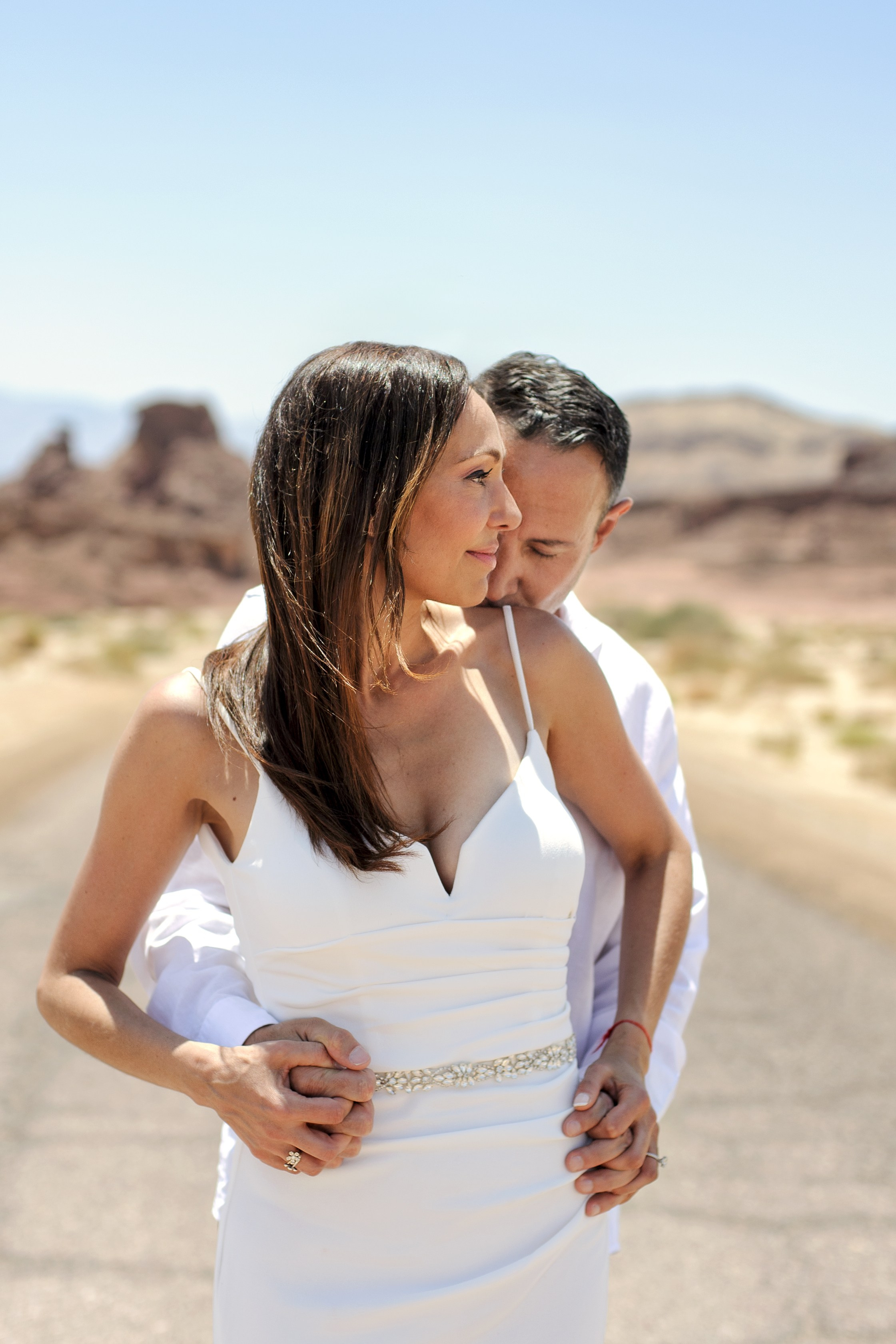 Wedding in the Timna park for Guy & Jodie. Family children pregnancy love stories photographer in Eilat Israel Olga Amchislavsky