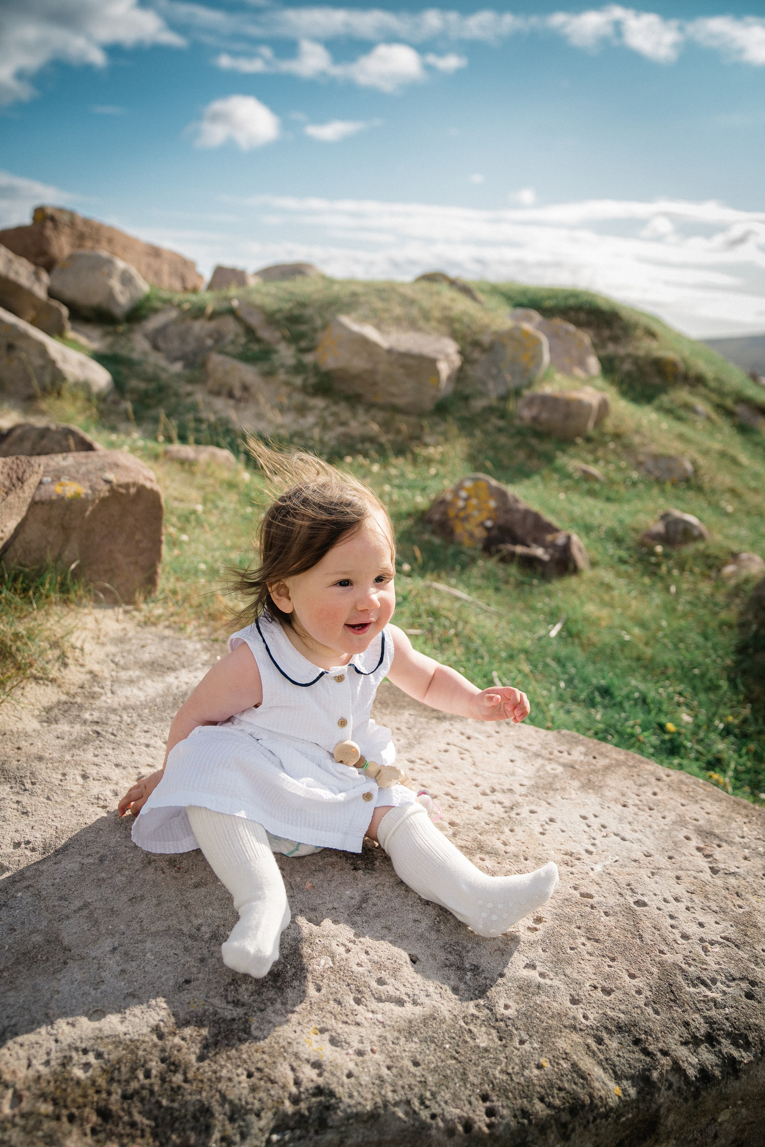 Darya and Mia at the ocean. Wedding and family photographer Ireland