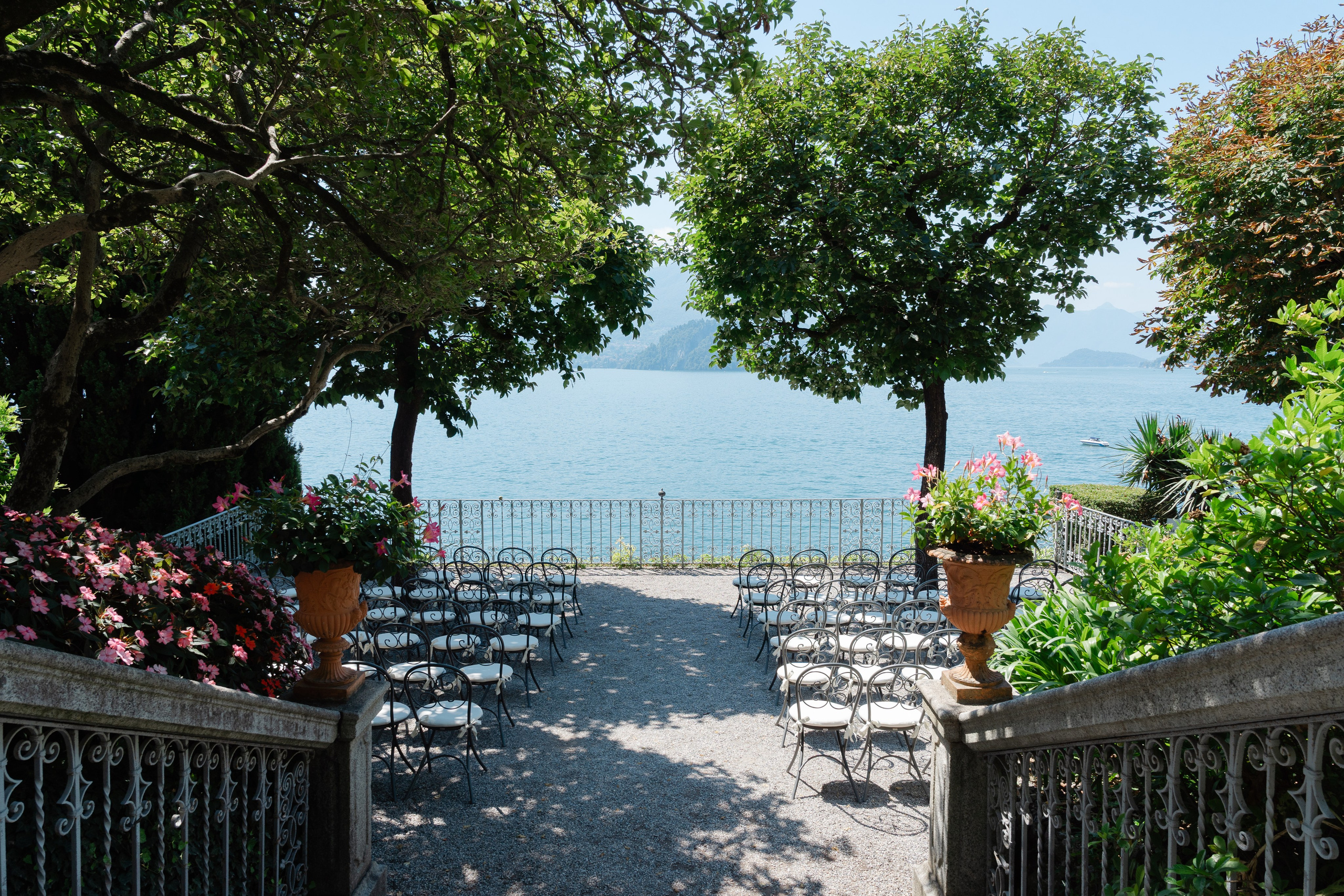 SIMONA AND SERDJIO_VILLA CIPRESSI_LAKE COMO. PHOTOGRAPHER IN ITALY