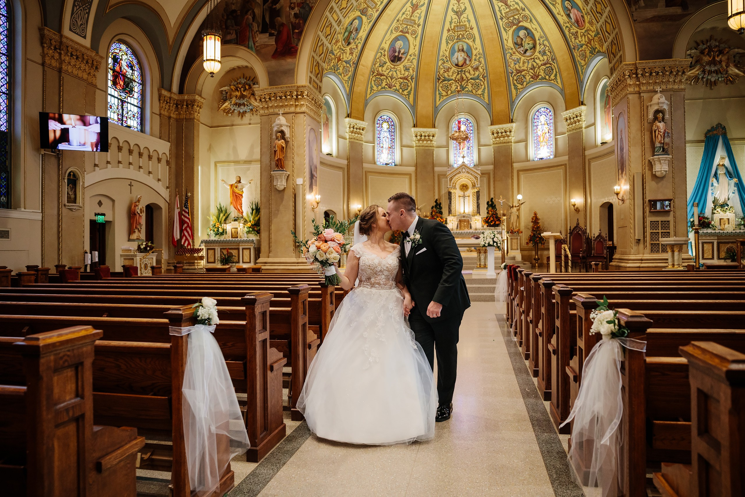 05.10.2024 Wedding. Wedding family event photographer in Chicago Nick Yushevich