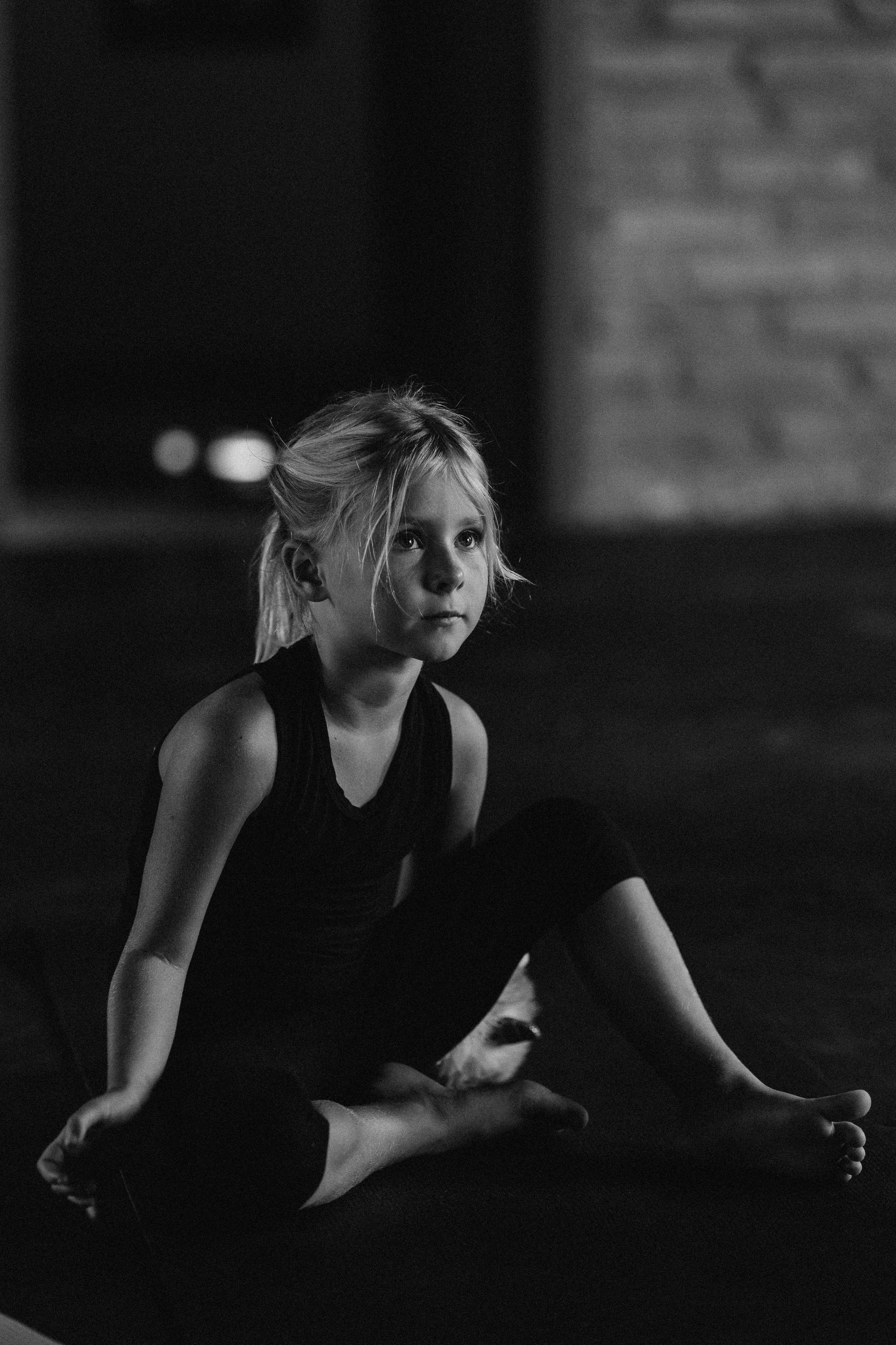 Yoga Kids. Fotografa documental de familia e nascimento em Florianópolis SC Daria Ermolaev