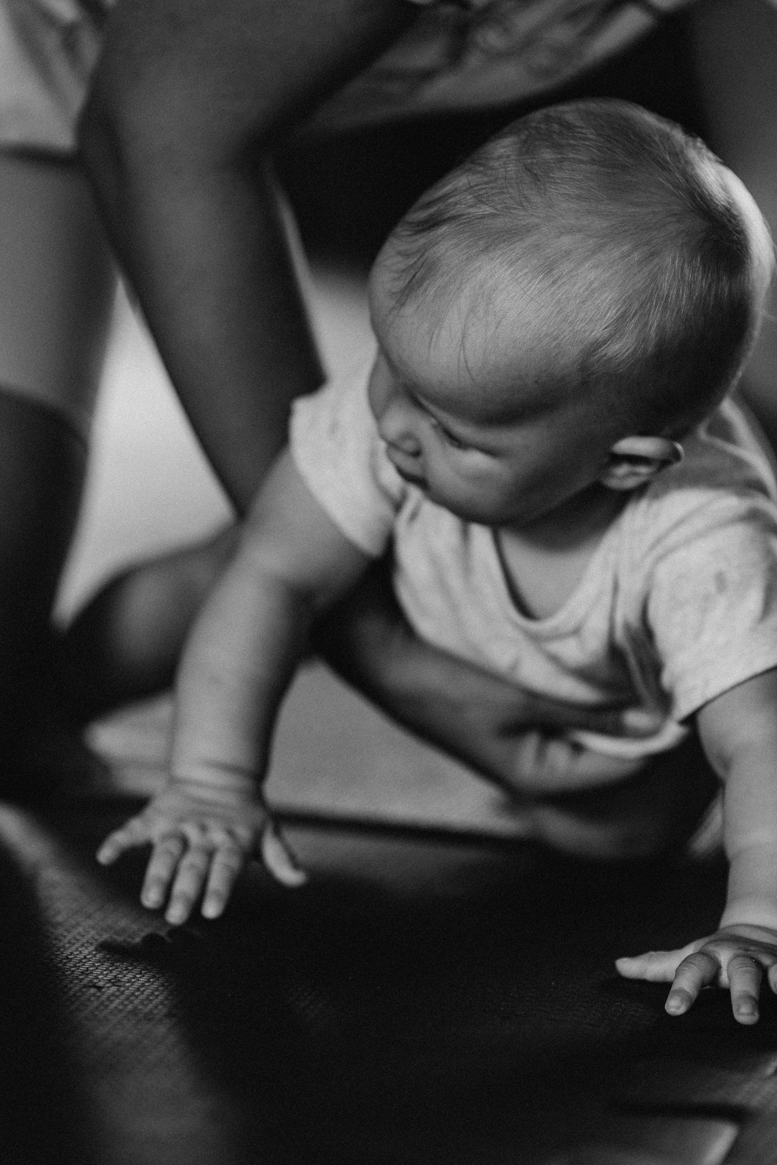 Yoga Kids. Fotografa documental de familia e nascimento em Florianópolis SC Daria Ermolaev