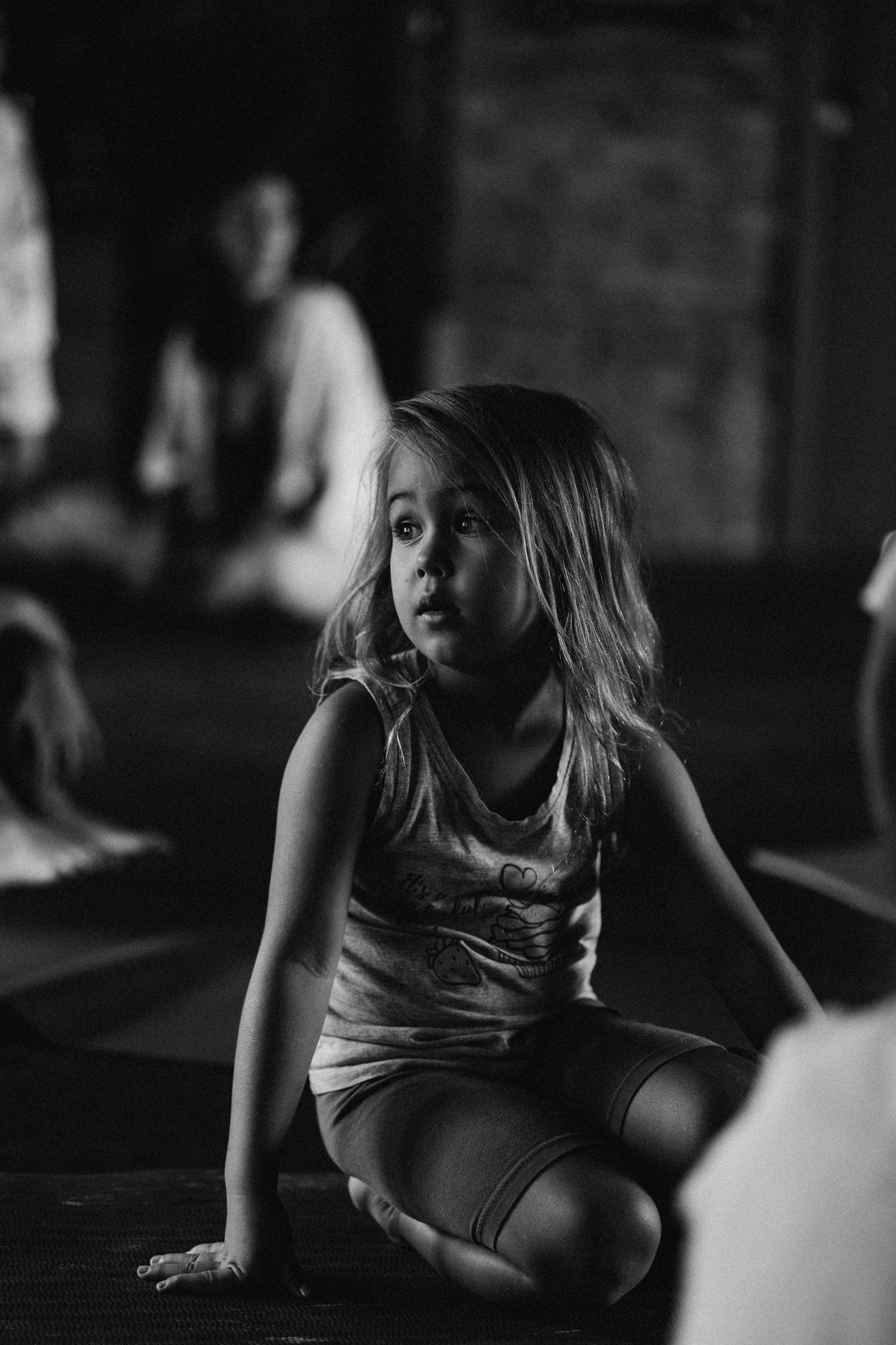 Yoga Kids. Fotografa documental de familia e nascimento em Florianópolis SC Daria Ermolaev