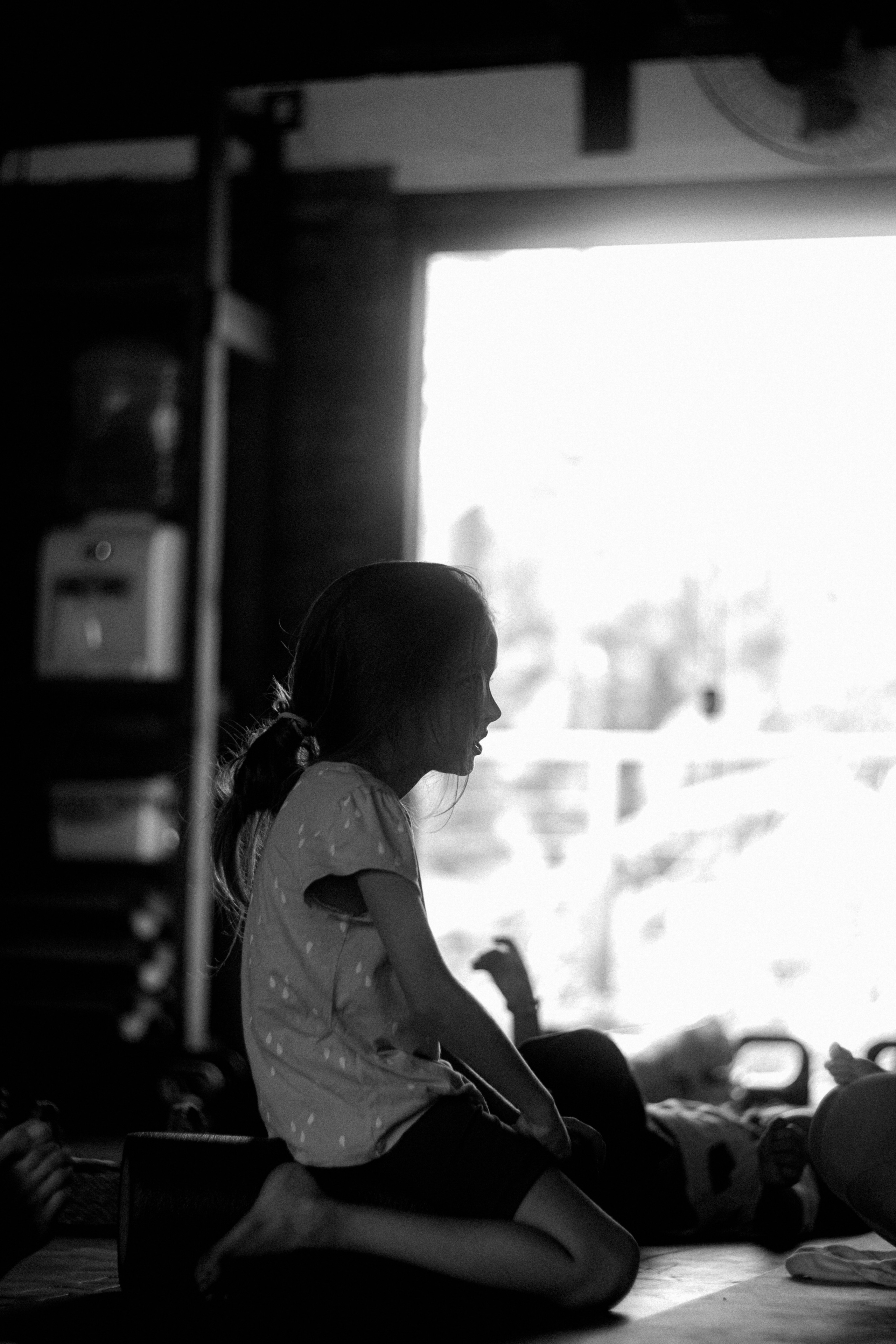 Yoga Kids. Fotografa documental de familia e nascimento em Florianópolis SC Daria Ermolaev