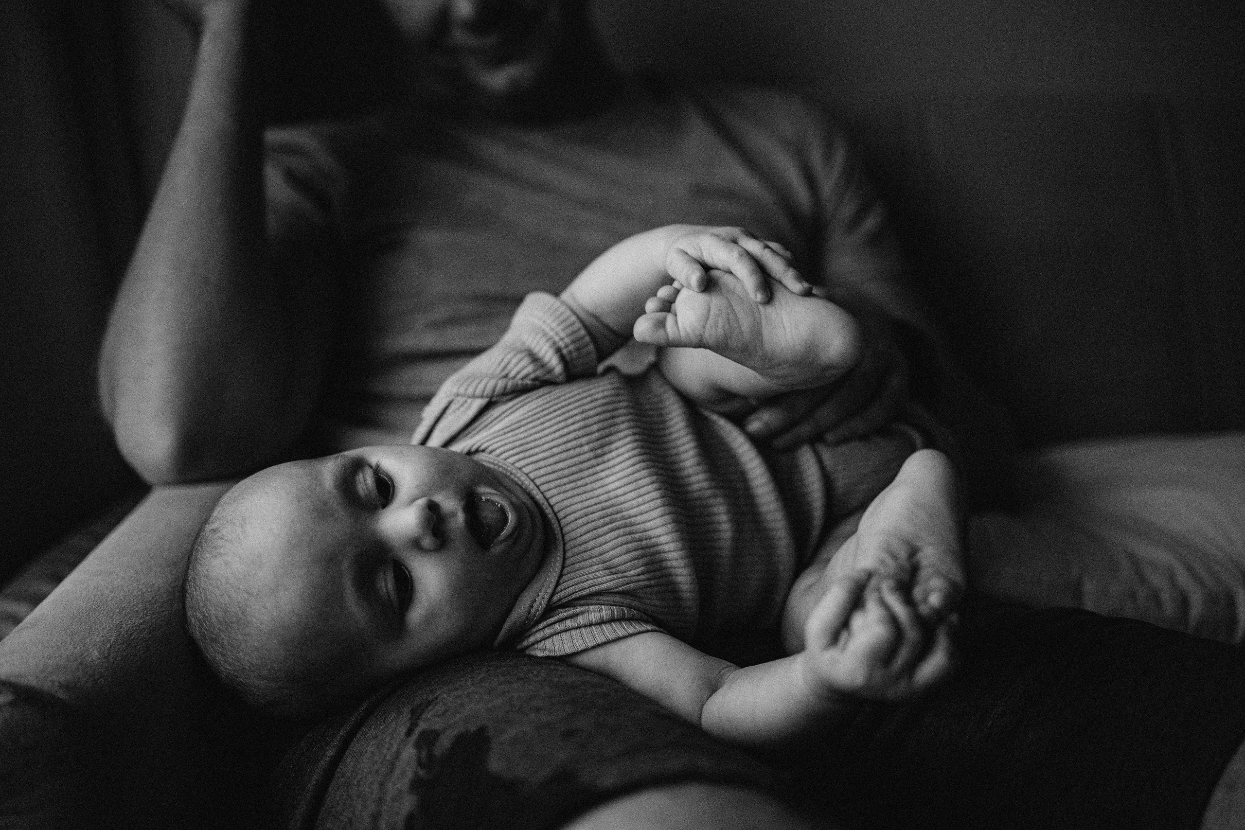 Kira’s 6 Month’s. Fotografa documental de familia e nascimento em Florianópolis SC Daria Ermolaev