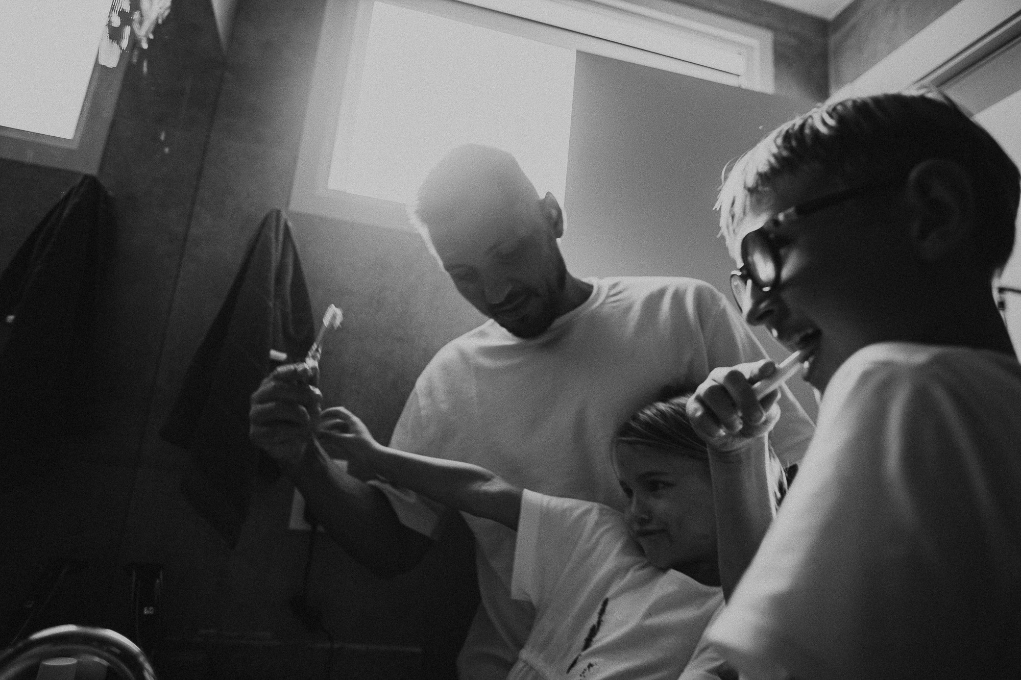 Shine Family. Fotografa de família e crianças em Florianópolis SC Daria Ermolaev