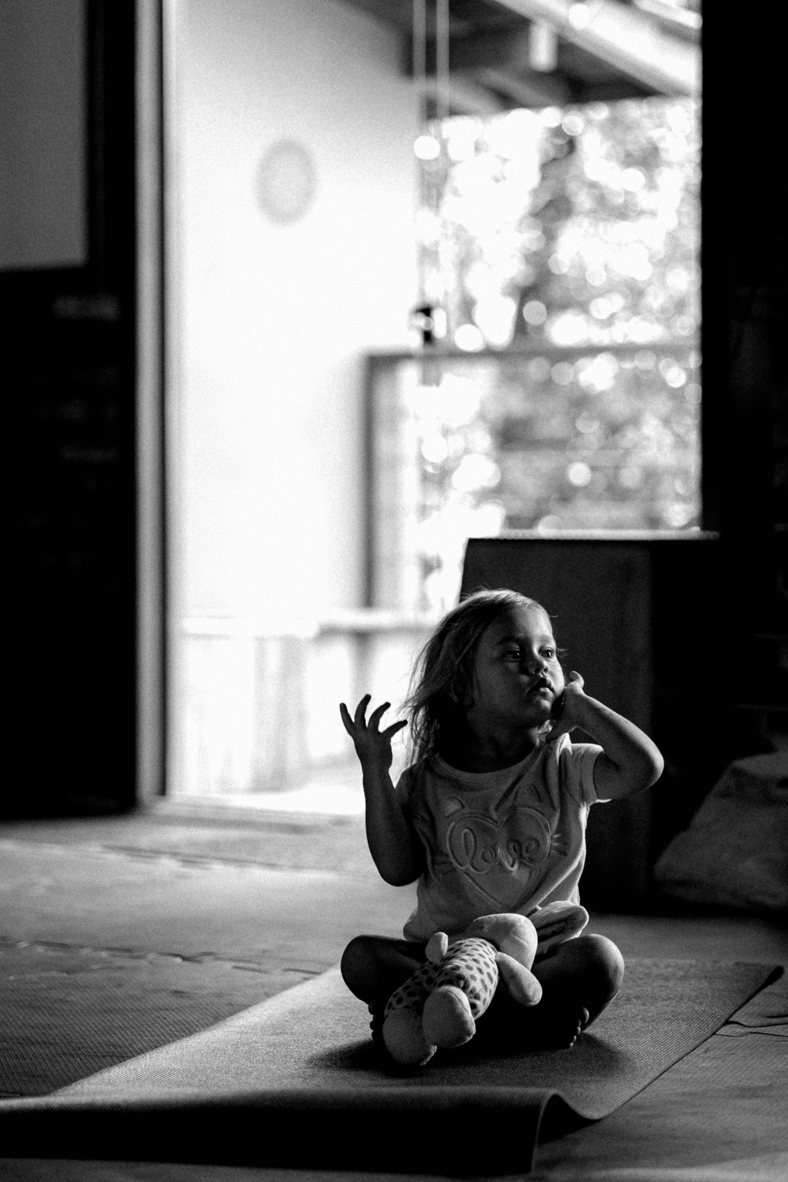 Yoga Kids. Fotografa documental de familia e nascimento em Florianópolis SC Daria Ermolaev