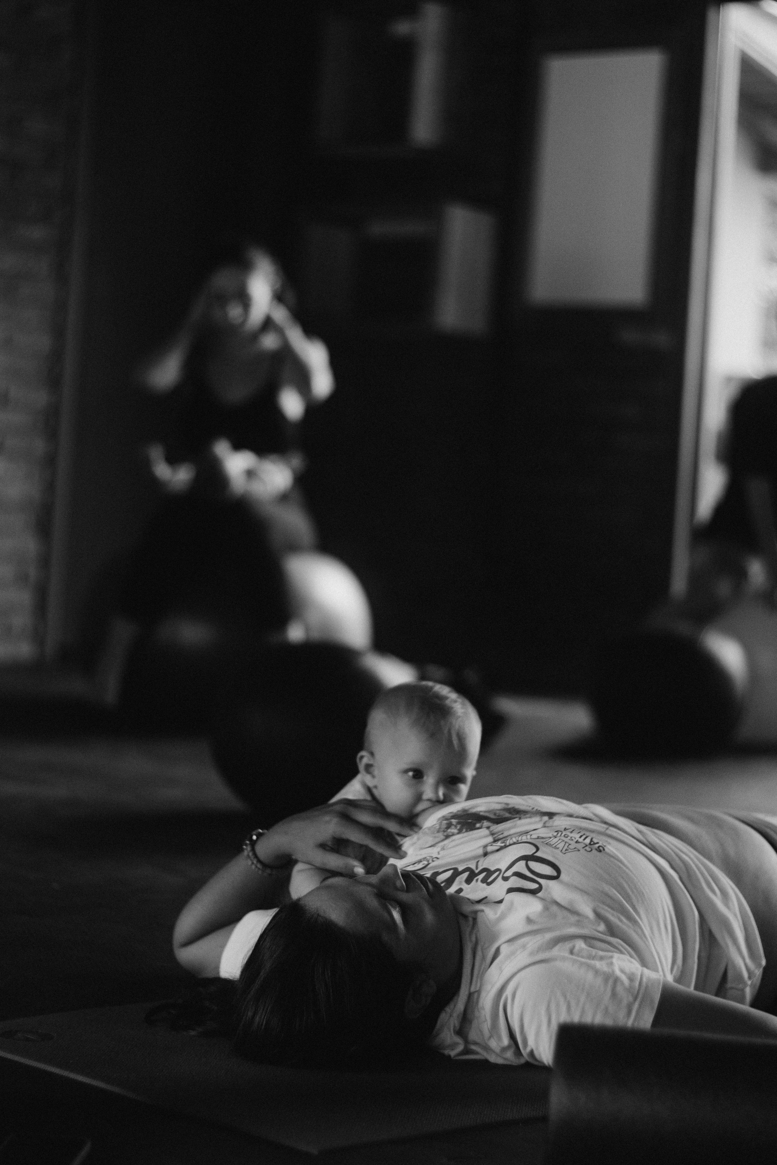 Yoga Kids. Fotografa documental de familia e nascimento em Florianópolis SC Daria Ermolaev
