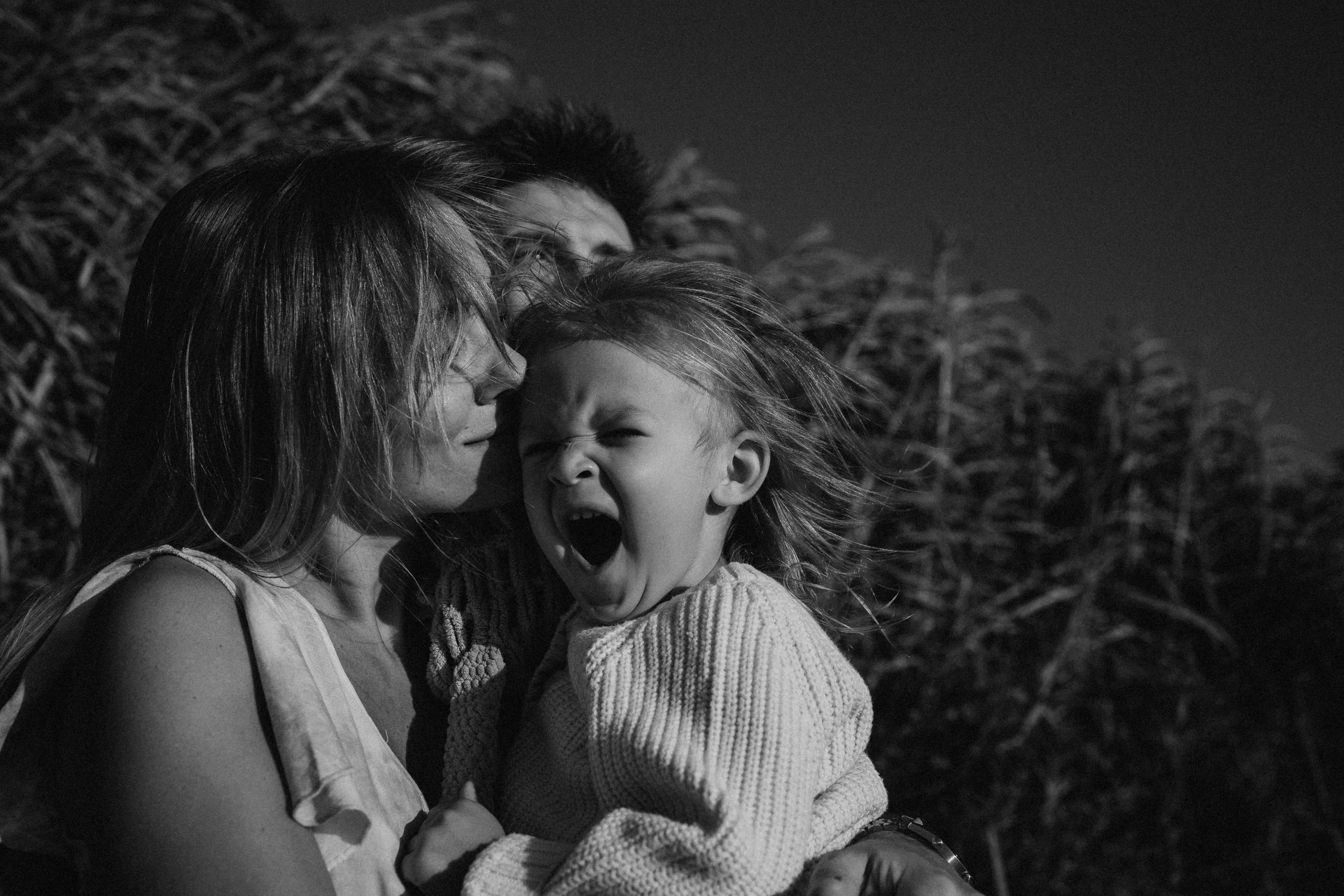 New LIfe on a Magic Island. Fotografa documental de familia e nascimento em Florianópolis SC Daria Ermolaev