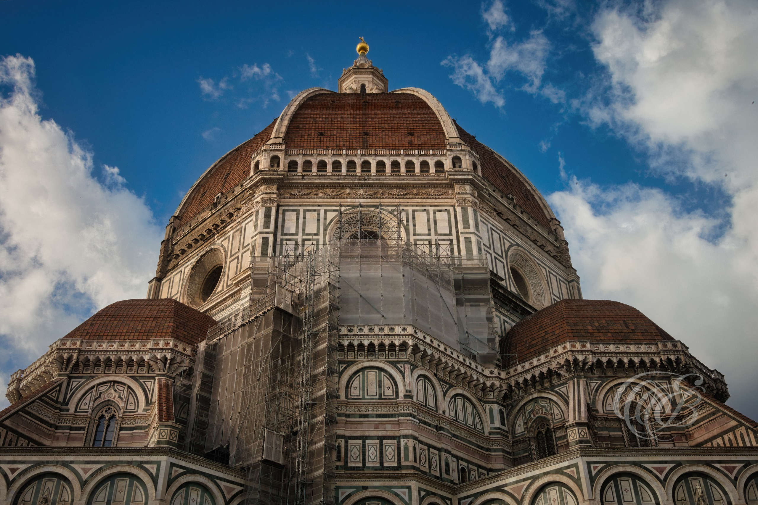 Florence, Italy—The façade of Santa Maria del Fiore reflects the long architectural evolution of Florence’s cathedral, originally begun in 1296 under Arnolfo di Cambio. The current exterior, completed in the nineteenth century, unifies Gothic Revival elements with the cathedral’s medieval structure, forming one of the most recognizable landmarks in the city. Eduardo Bartoli Photography.