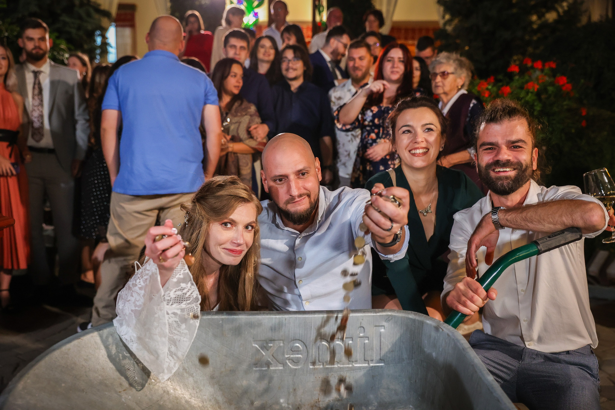 Orsi & Remus, eleganță în inima Transilvaniei. Rares Bucur is a professional wedding photographer based in Cluj-Napoca, Romania, specializing in wedding photography