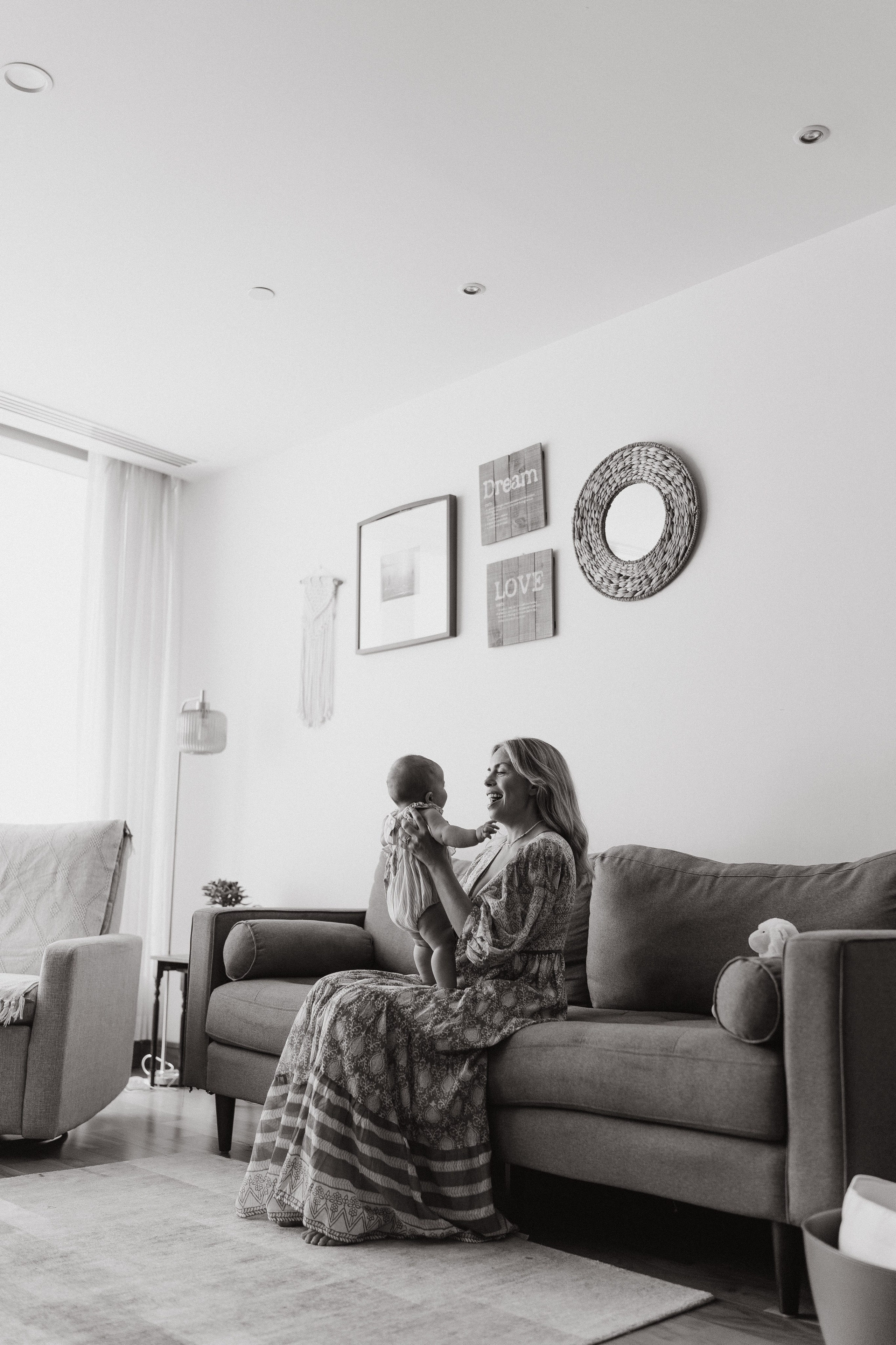 Lauren’s family. Professional Photographer Abu Dhabi, Dubai — Yulia Ismoilova | 2025
