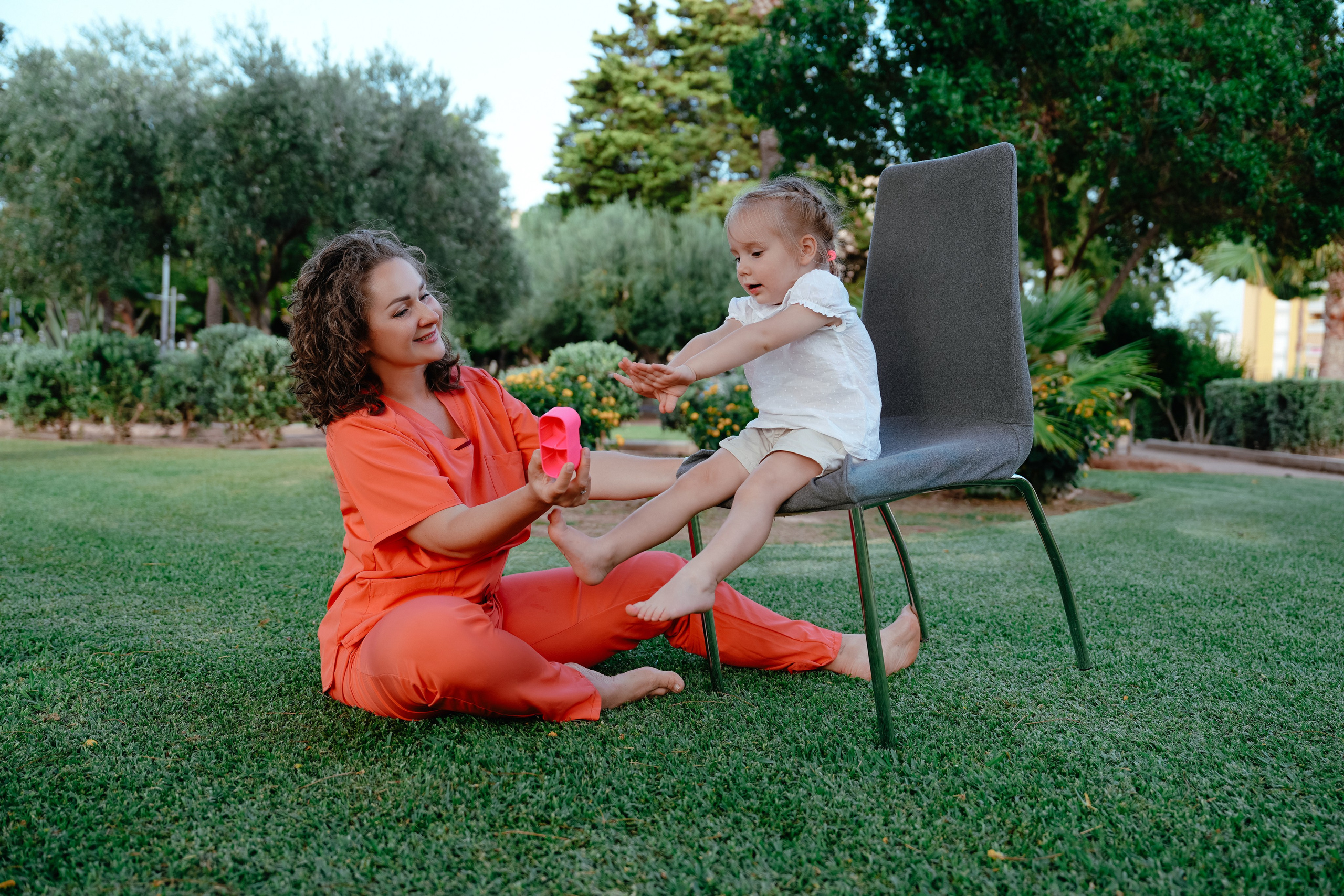 FISIOTERAPIA POSTURAL INFANTIL. Fotógrafa Olena Petryk. Realizo sesiones de fotos en Puerto de Sagunto