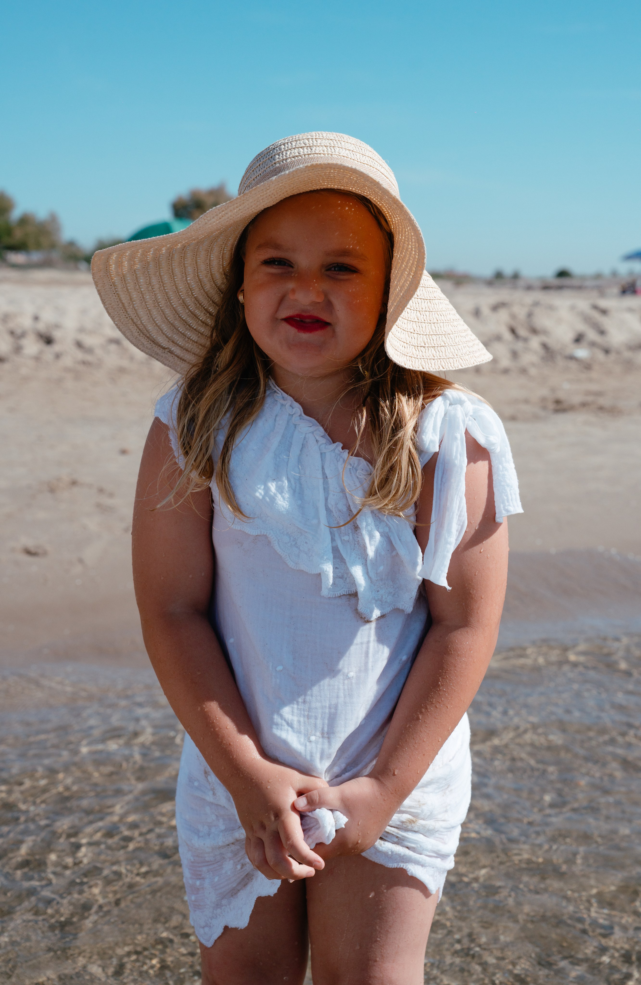 ANGELINA. Fotógrafa Olena Petryk. Realizo sesiones de fotos en Puerto de Sagunto