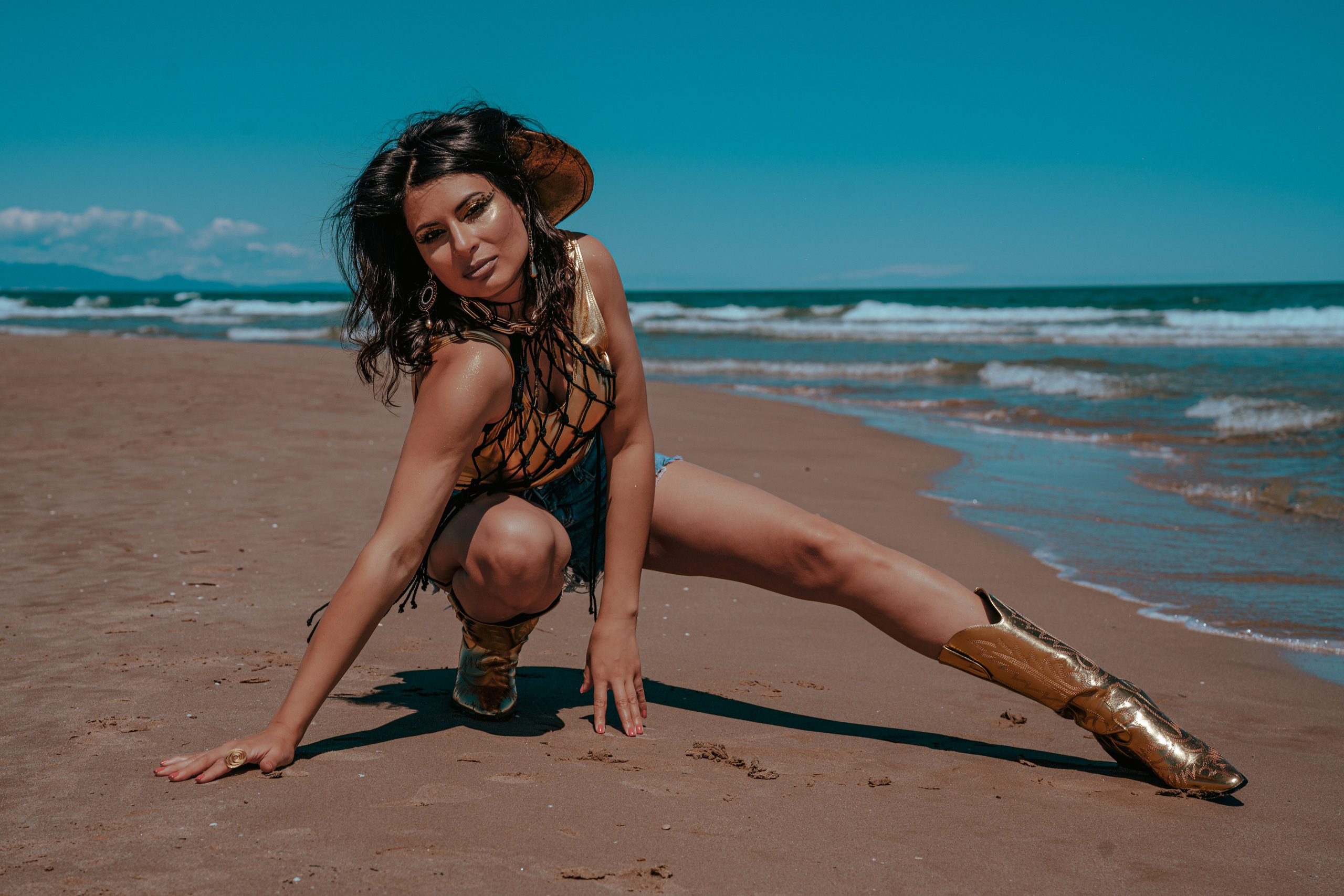 ALBINA. Fotógrafa Olena Petryk. Realizo sesiones de fotos en Puerto de Sagunto