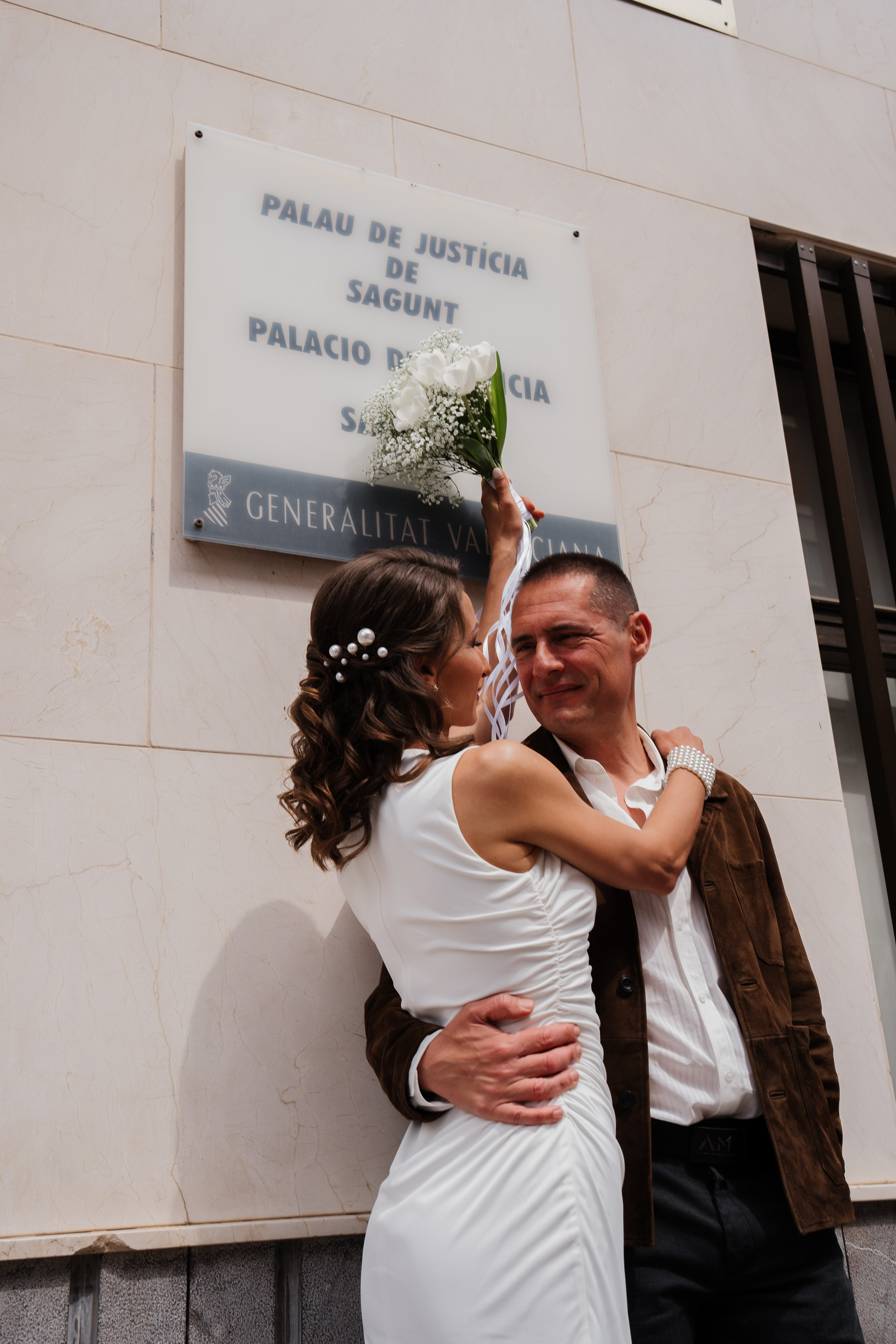 OKSI Y JAVI. Fotógrafa Olena Petryk. Realizo sesiones de fotos en Puerto de Sagunto