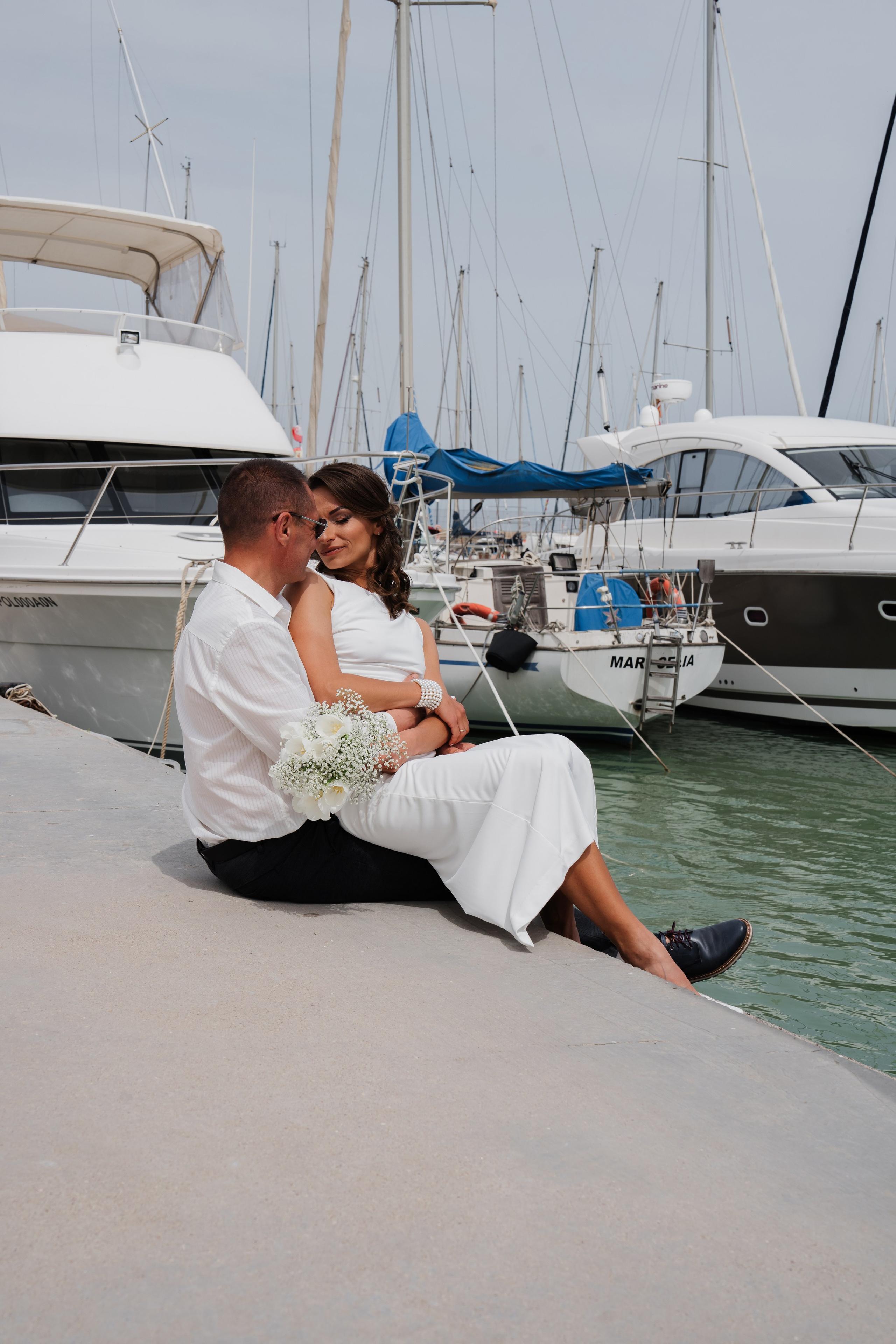 OKSI Y JAVI. Fotógrafa Olena Petryk. Realizo sesiones de fotos en Puerto de Sagunto