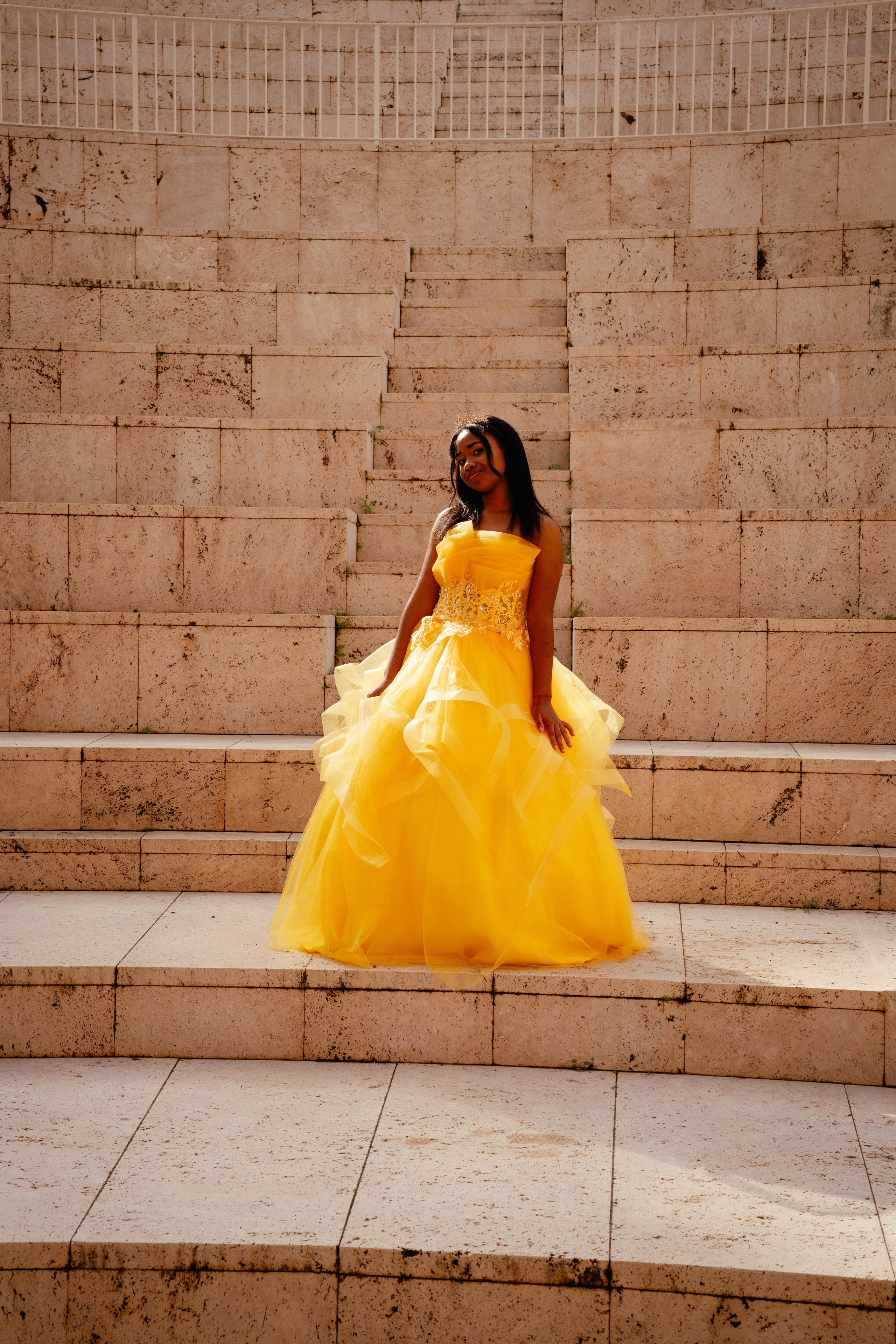 LOS 15 AÑOS DE SOFÍA. Fotógrafa Olena Petryk. Realizo sesiones de fotos en Puerto de Sagunto