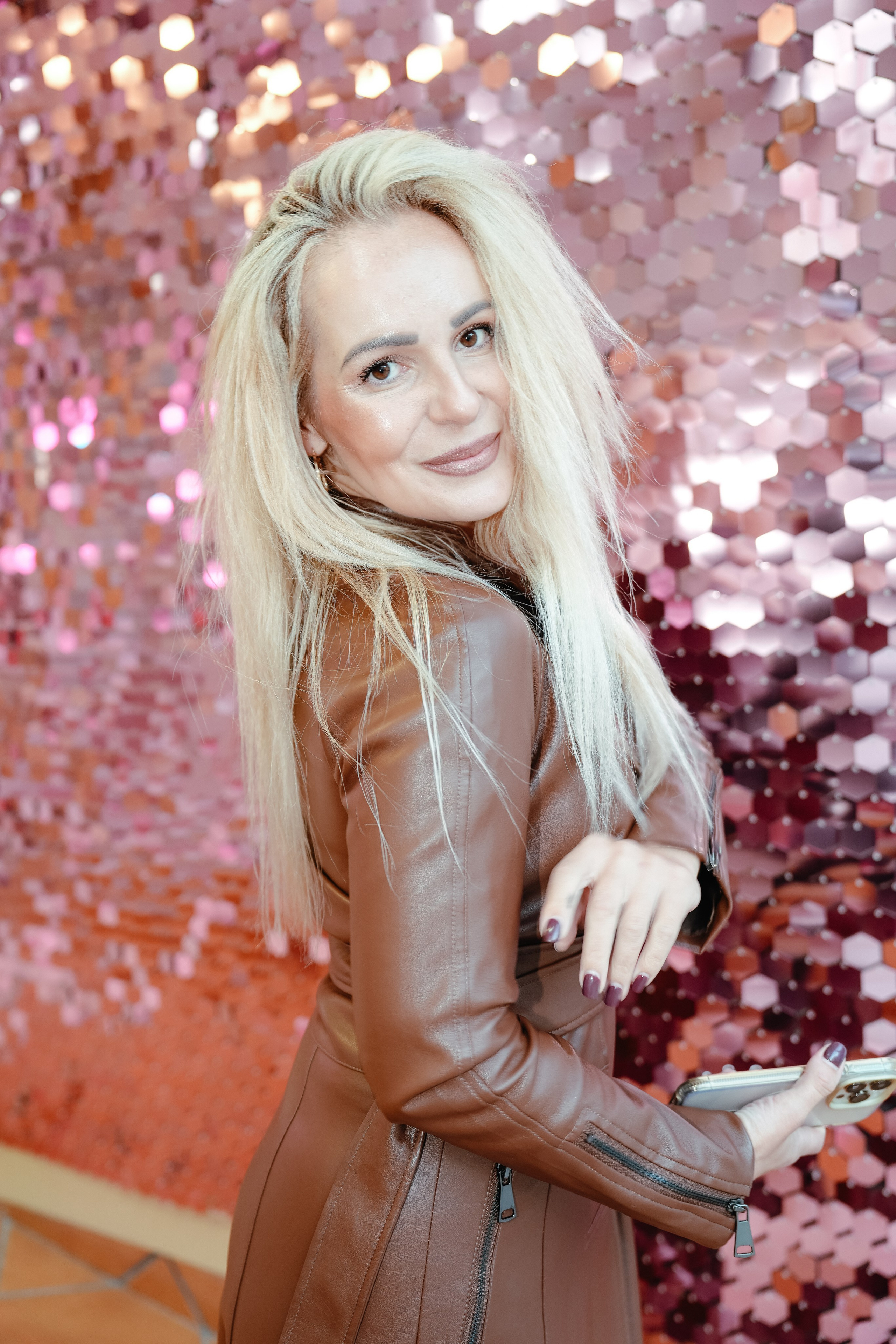 GLAM ROOM. Fotógrafa Olena Petryk. Realizo sesiones de fotos en Puerto de Sagunto